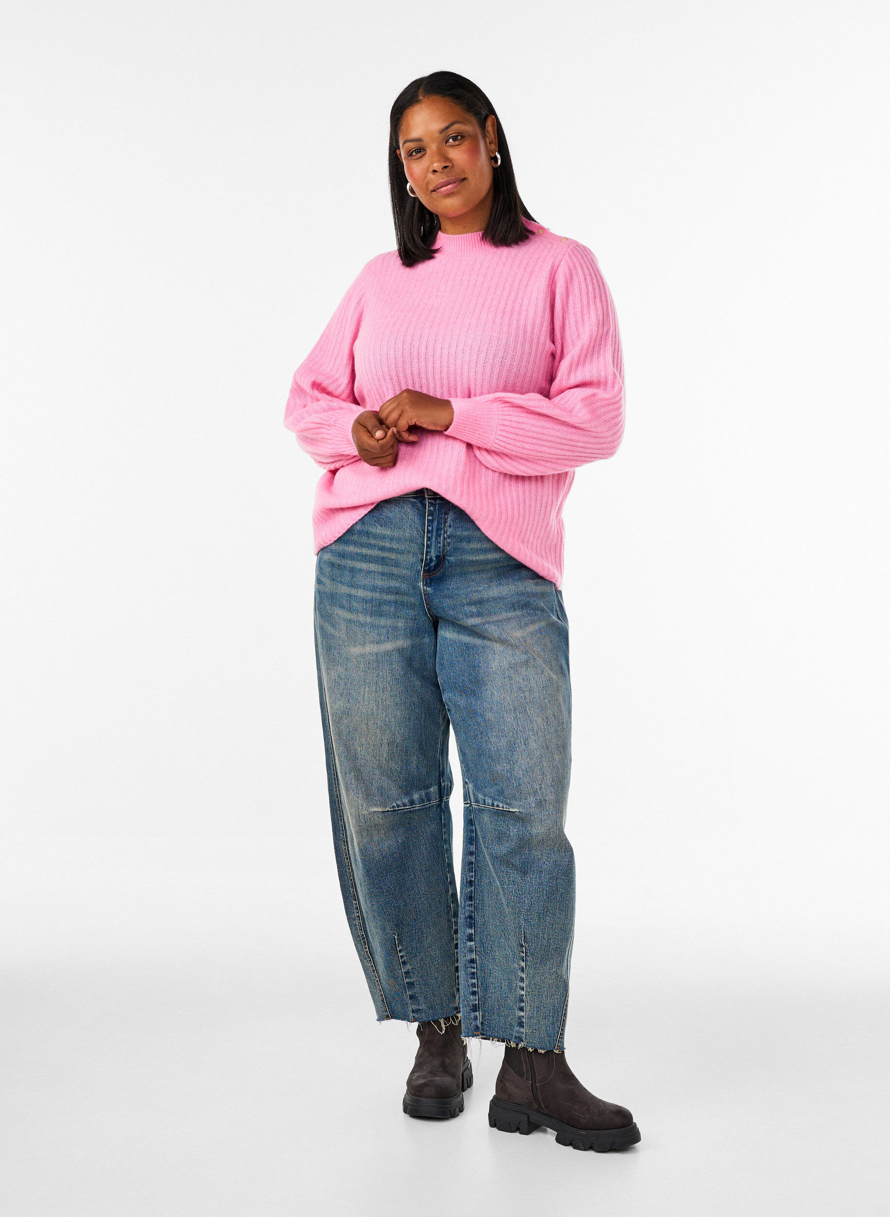 ZizziGeribde trui met pofmouwen en knopen, Roze, Model image number 1