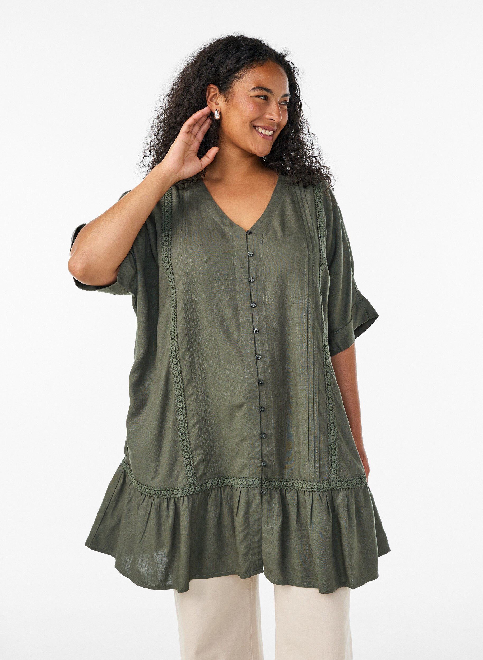 Viscose tuniek met knopen en rucherand, Groen, Model