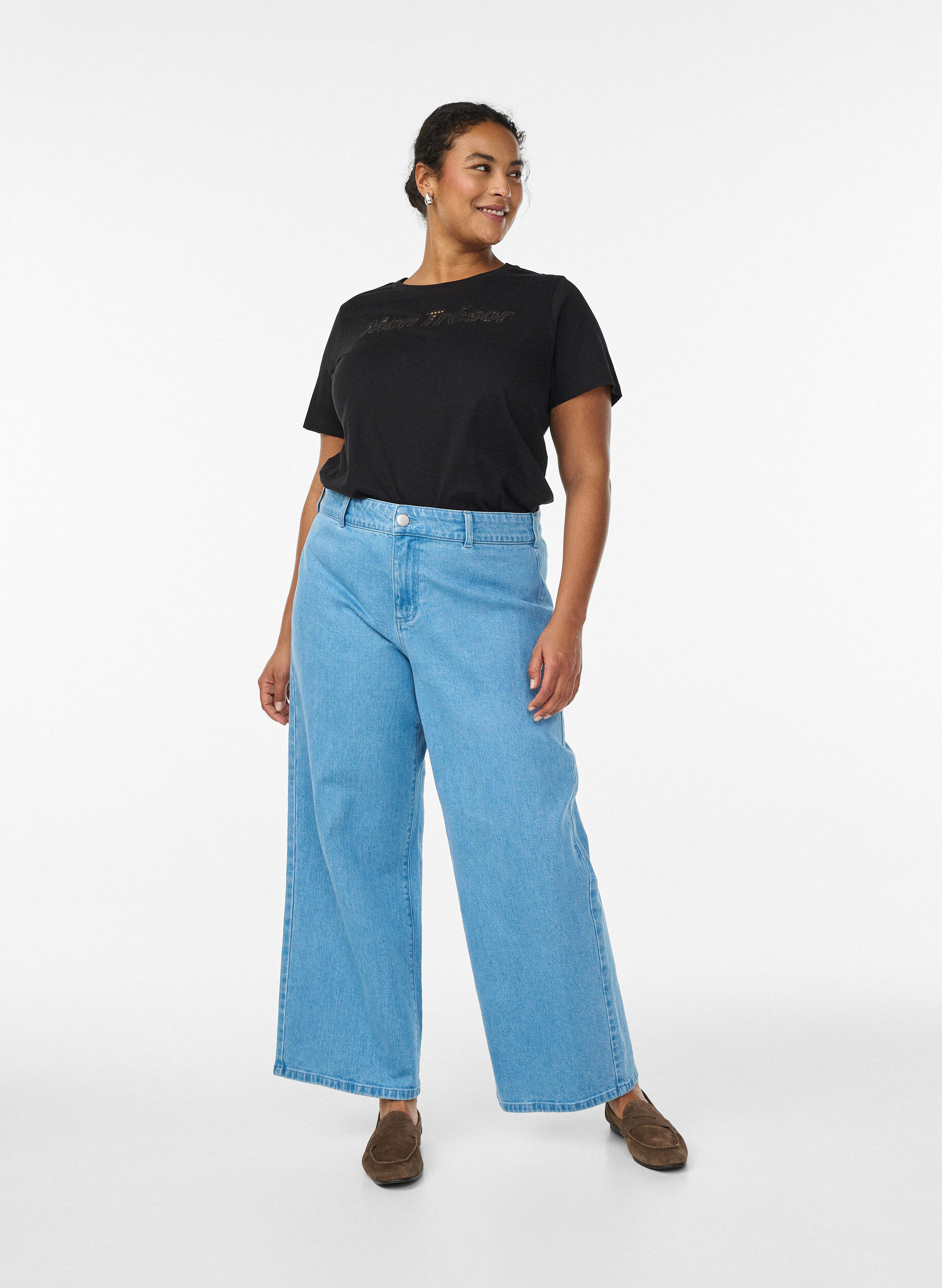 ZizziKatoenen T-shirt met decoratief detail vooraan, Zwart, Model image number 1