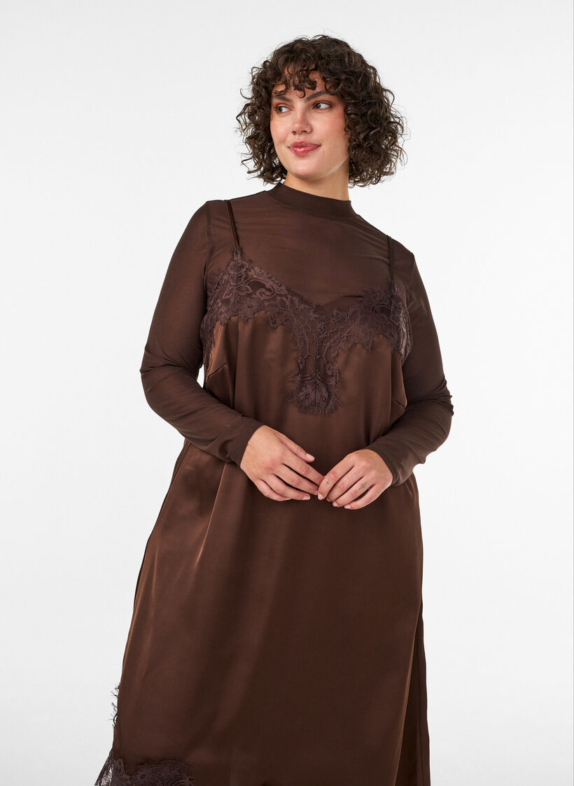 Satijnen jurk met kant en asymmetrische zoom, Bruin, Model image number 3