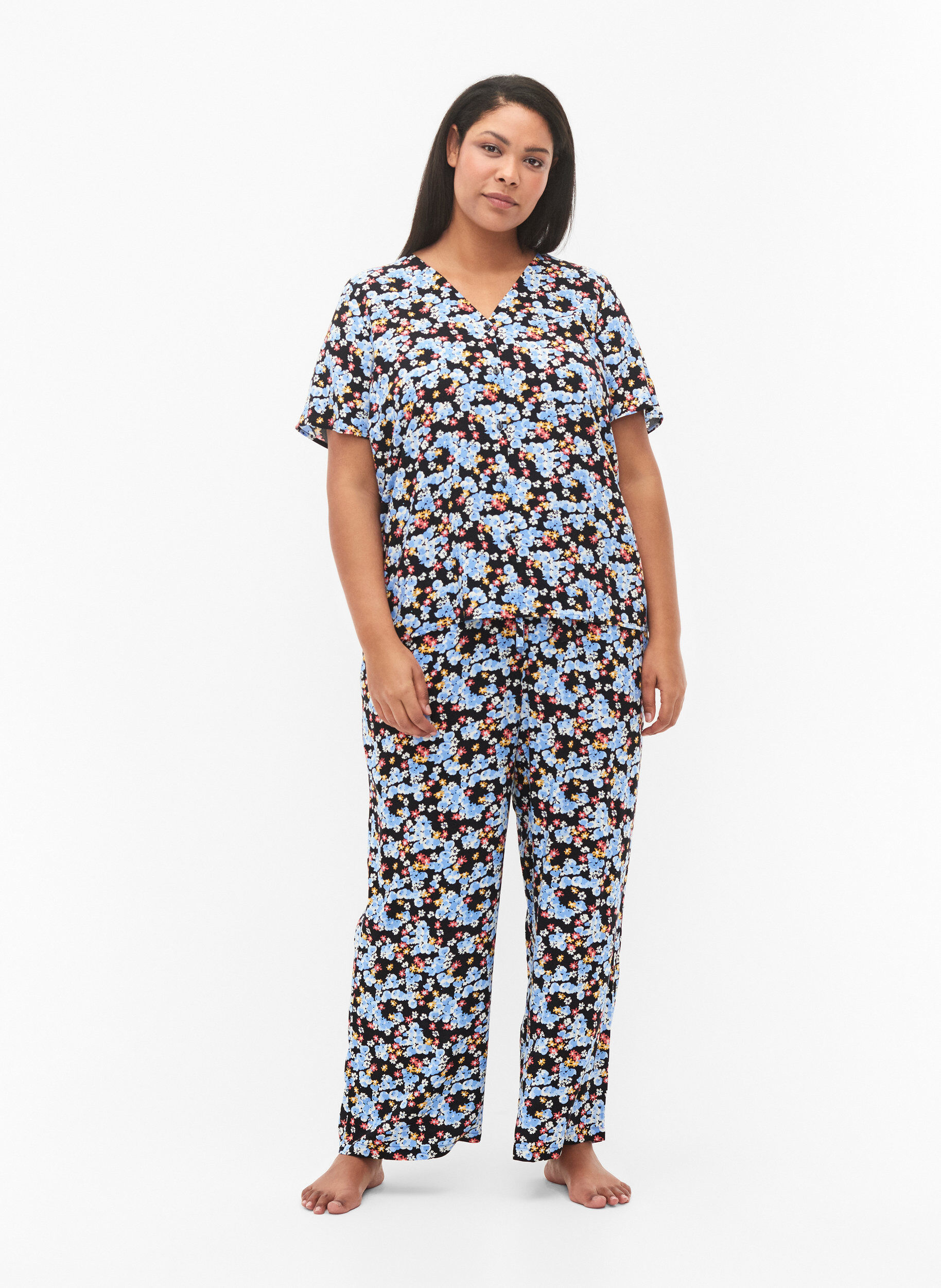 ZizziBedrukte pyjamatop van viscose, Zwart, Model image number 1
