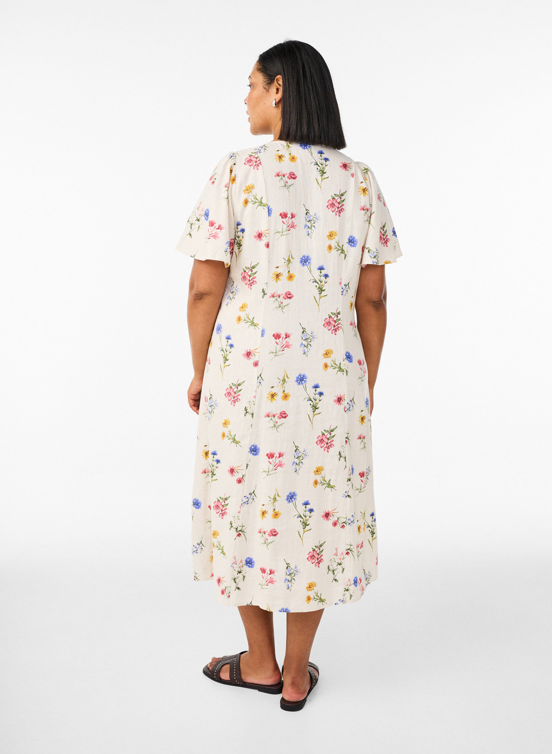 ZizziMidi jurk in linnen en viscose met ruchesmouwen, Beige, Model image number 1