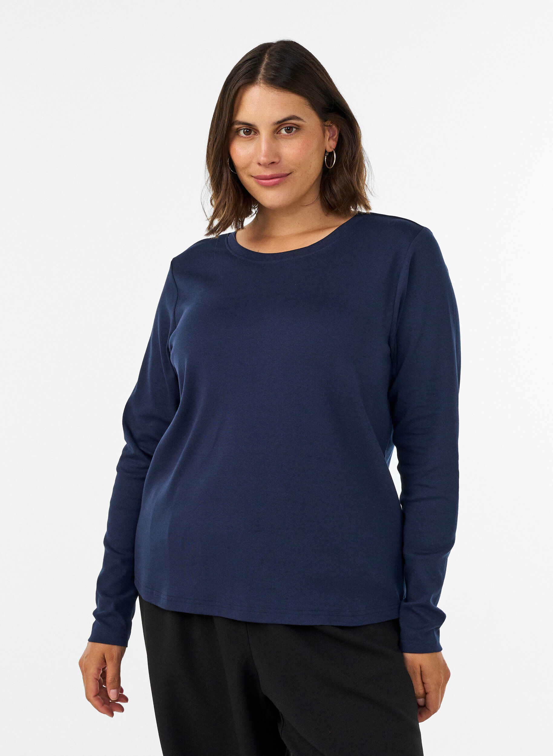 Basic T-shirt met ronde hals en lange mouwen, Blauw, Model