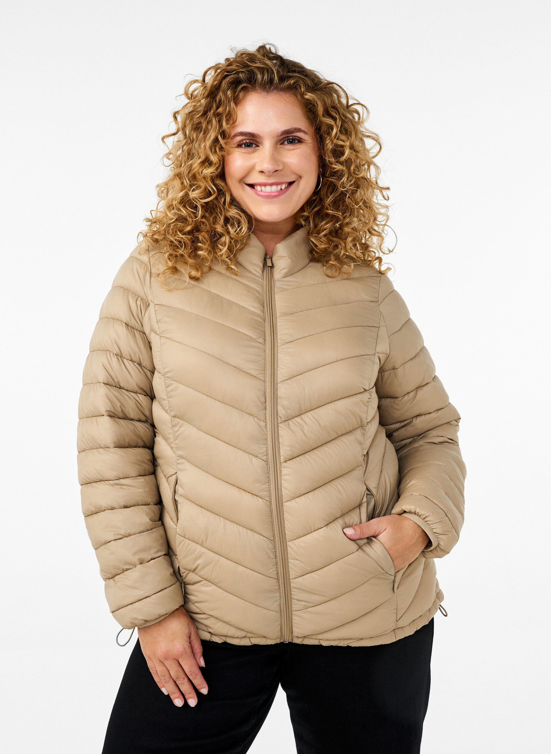 Zizzi Veste l&eacute;g&egrave;re avec des poches, Marron, Model image number 0