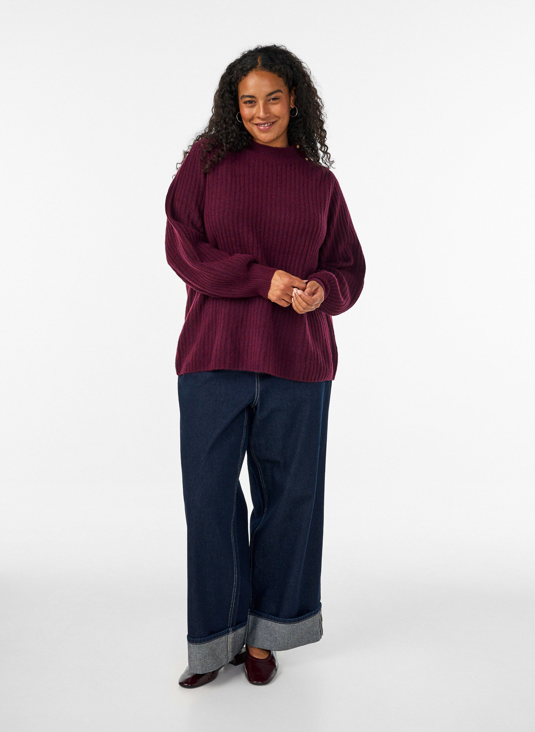 ZizziGeribde trui met pofmouwen en knopen, Donker Bordeaux, Model image number 1