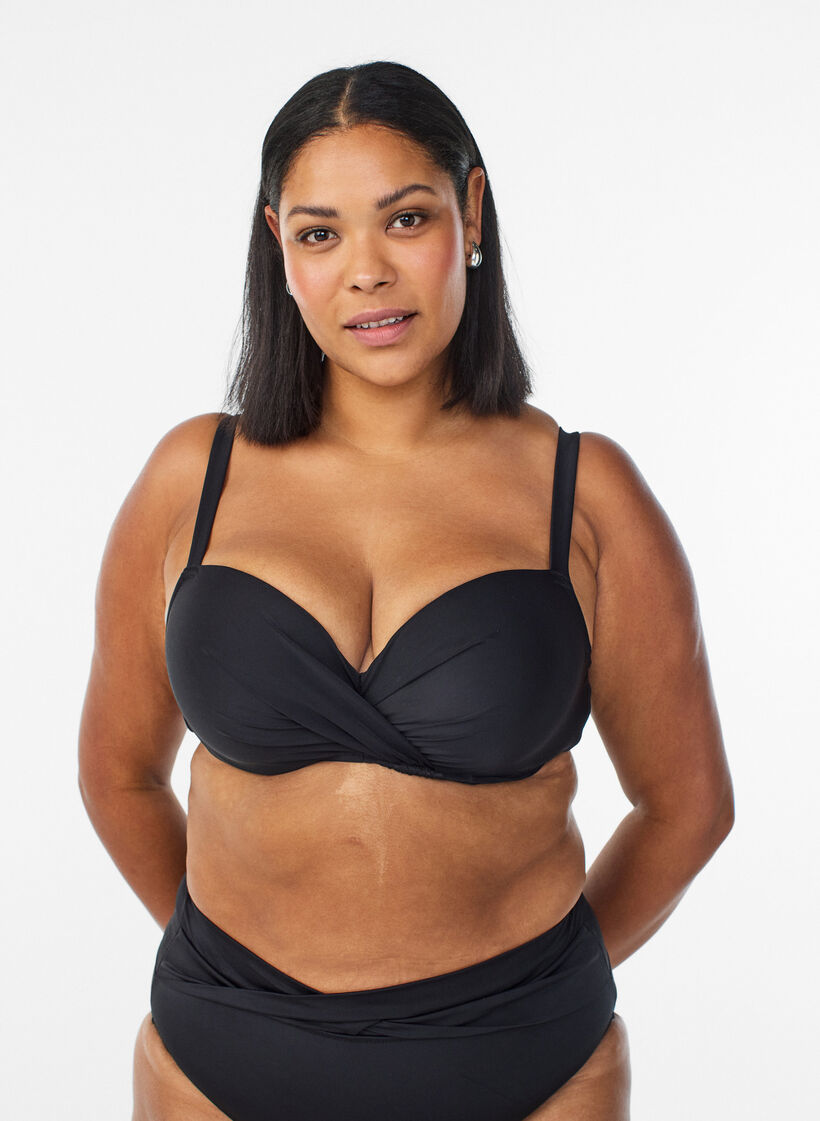 Bikini top met beugel en plooien, Zwart, Model image number 0