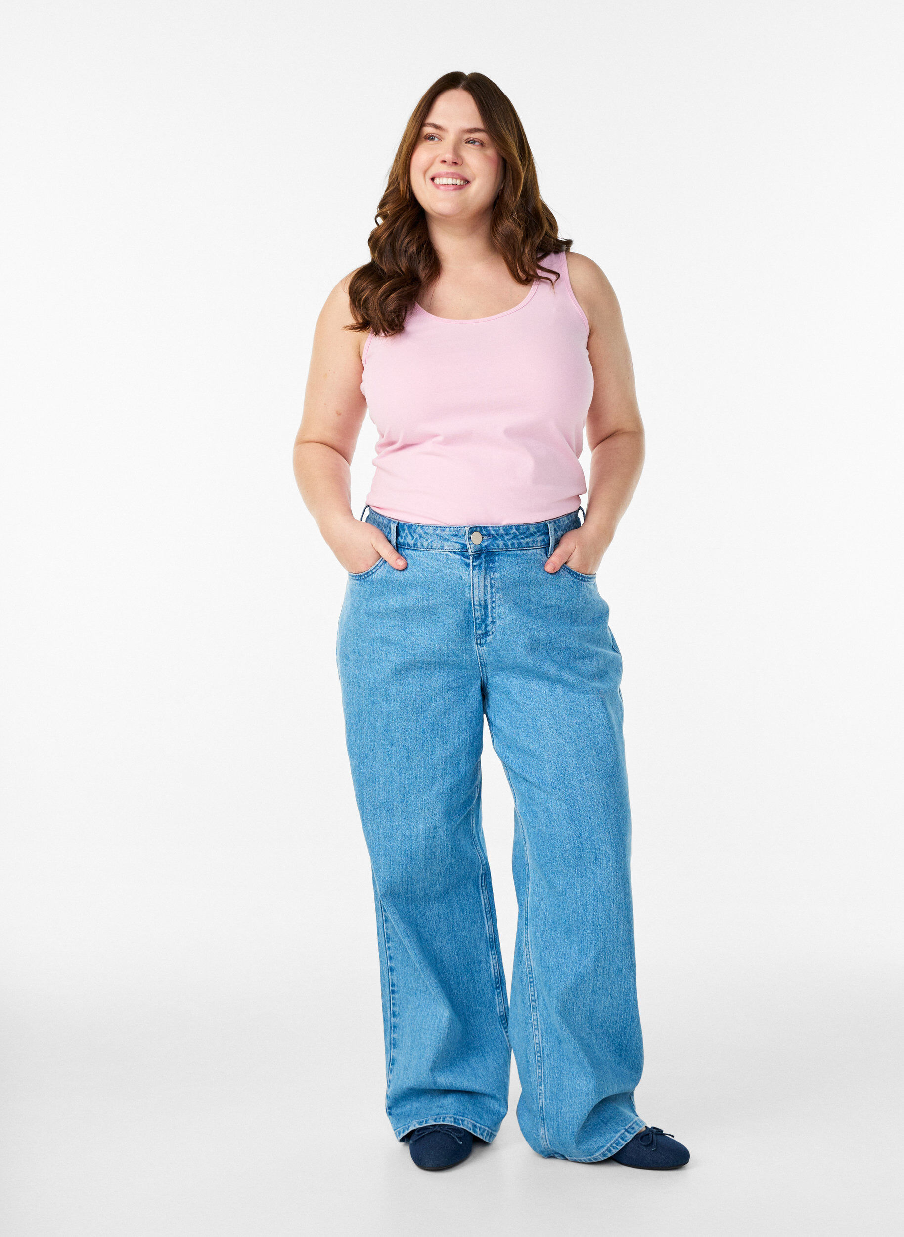 ZizziSolide kleur basis top in katoen, Roze, Model image number 1