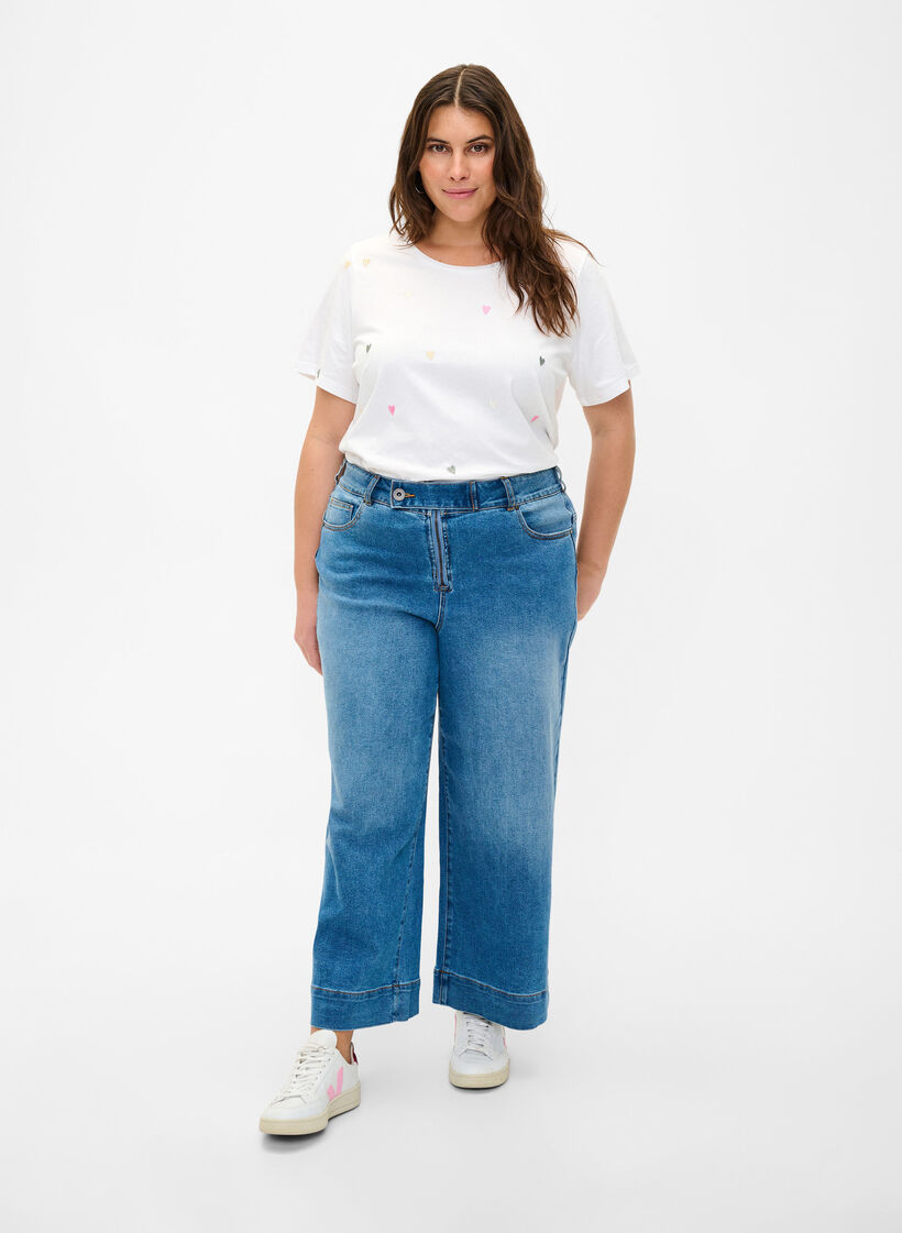 Cropped jeans met flare, Blue denim, Model