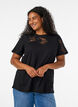 Katoenen T-shirt met kanten applicaties, Zwart, Model image number 0