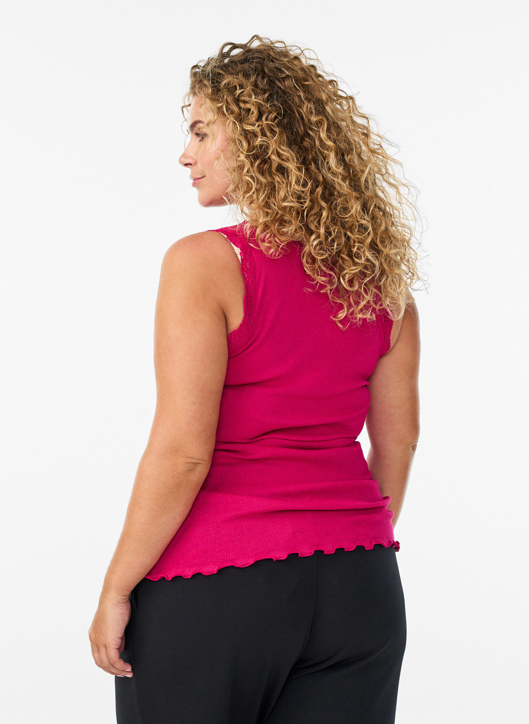 Zizzi Haut avec bordure en dentelle, Rose, Model image number 2