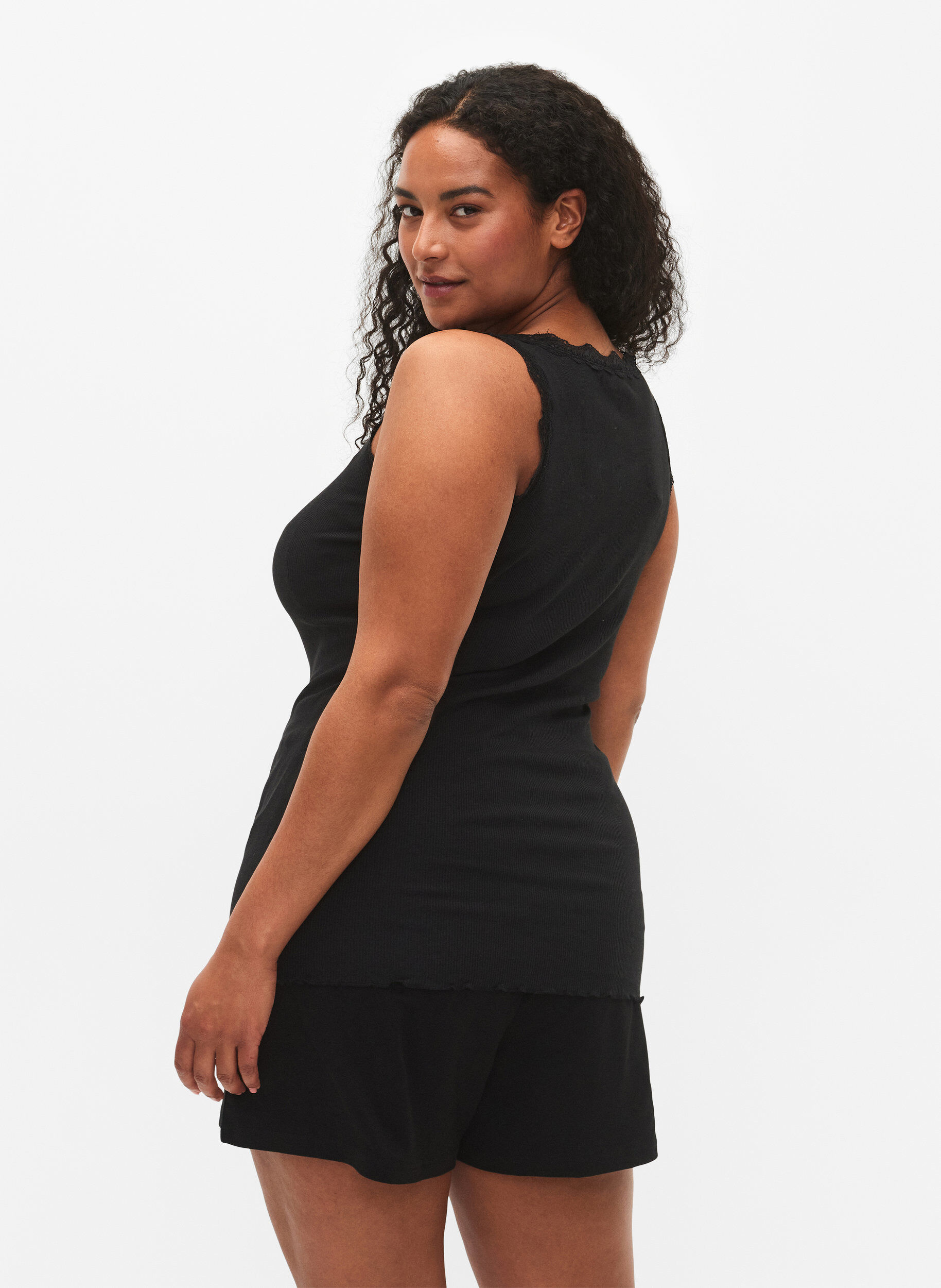 ZizziTop met kant, Zwart, Model image number 2