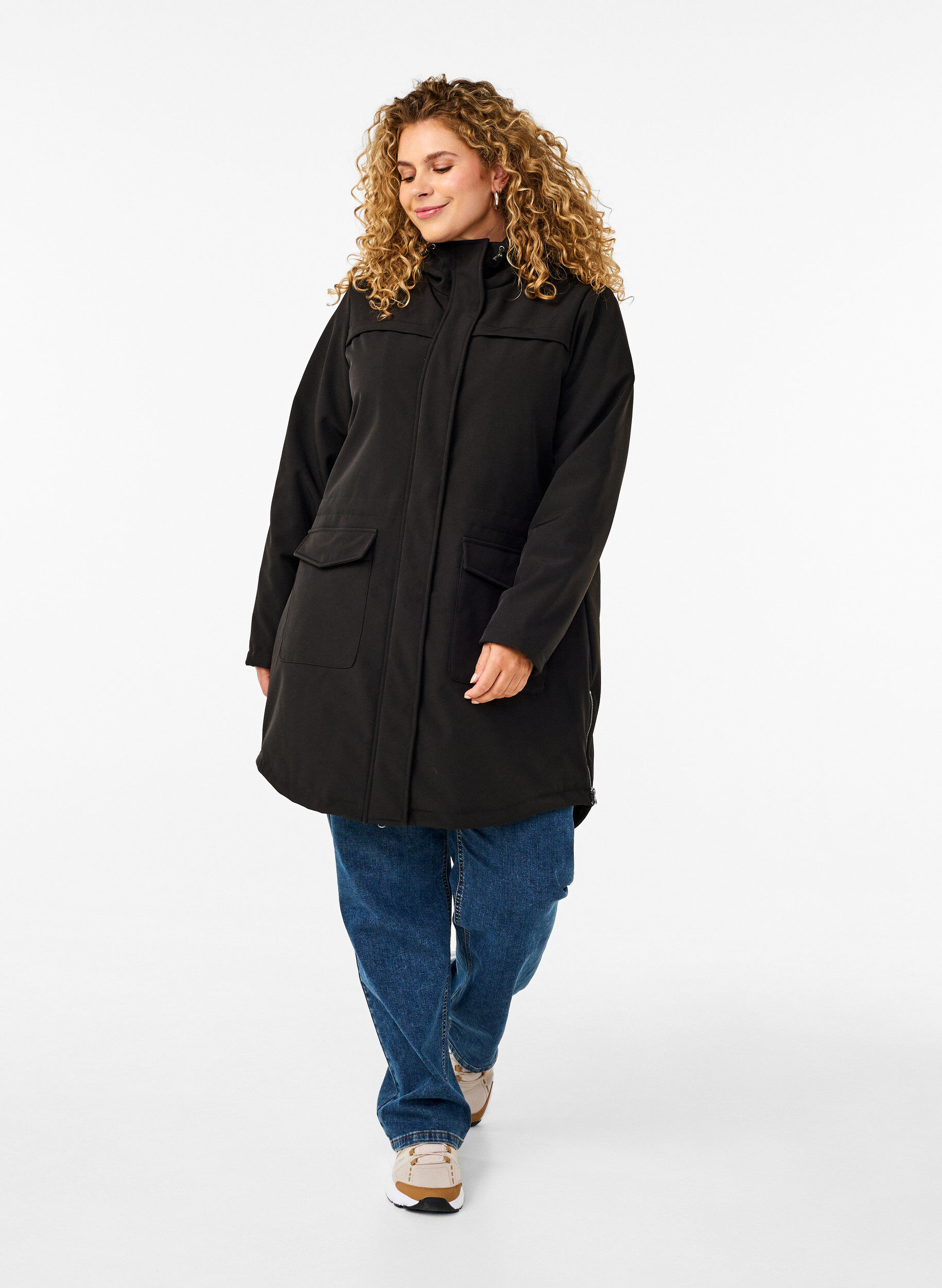ZizziWaterafstotende softshell-jas met gewatteerde voering, Zwart, Model image number 1