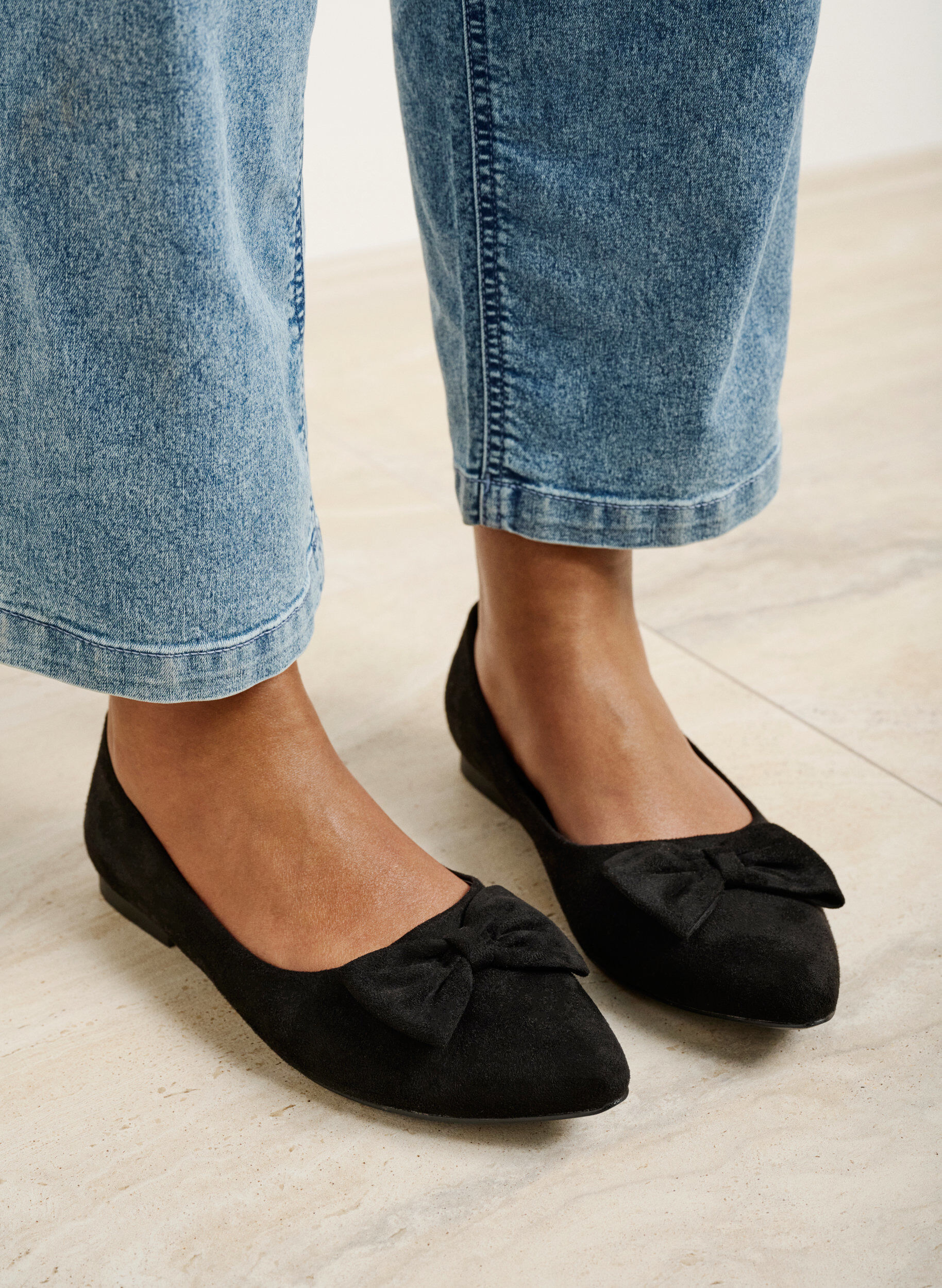 ZizziWide fit - Ballerina pumps met een strik, Zwart, Image image number 0