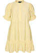 Korte viscose jurk met ruchesdetails, Geel, Packshot image number 0