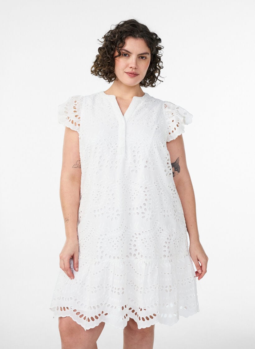 Robe en broderie anglaise avec manches &agrave; volants, Blanc, Model image number 0
