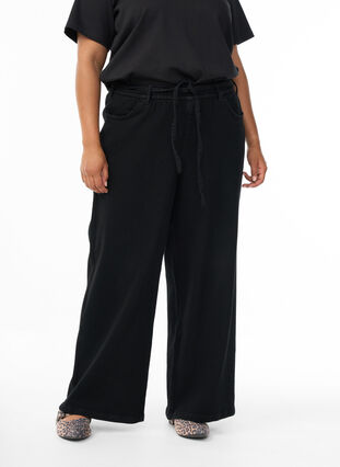 ZizziLosse pasvorm jeans met een elastische tailleband en een trekkoord, Black Wash, Model image number 2