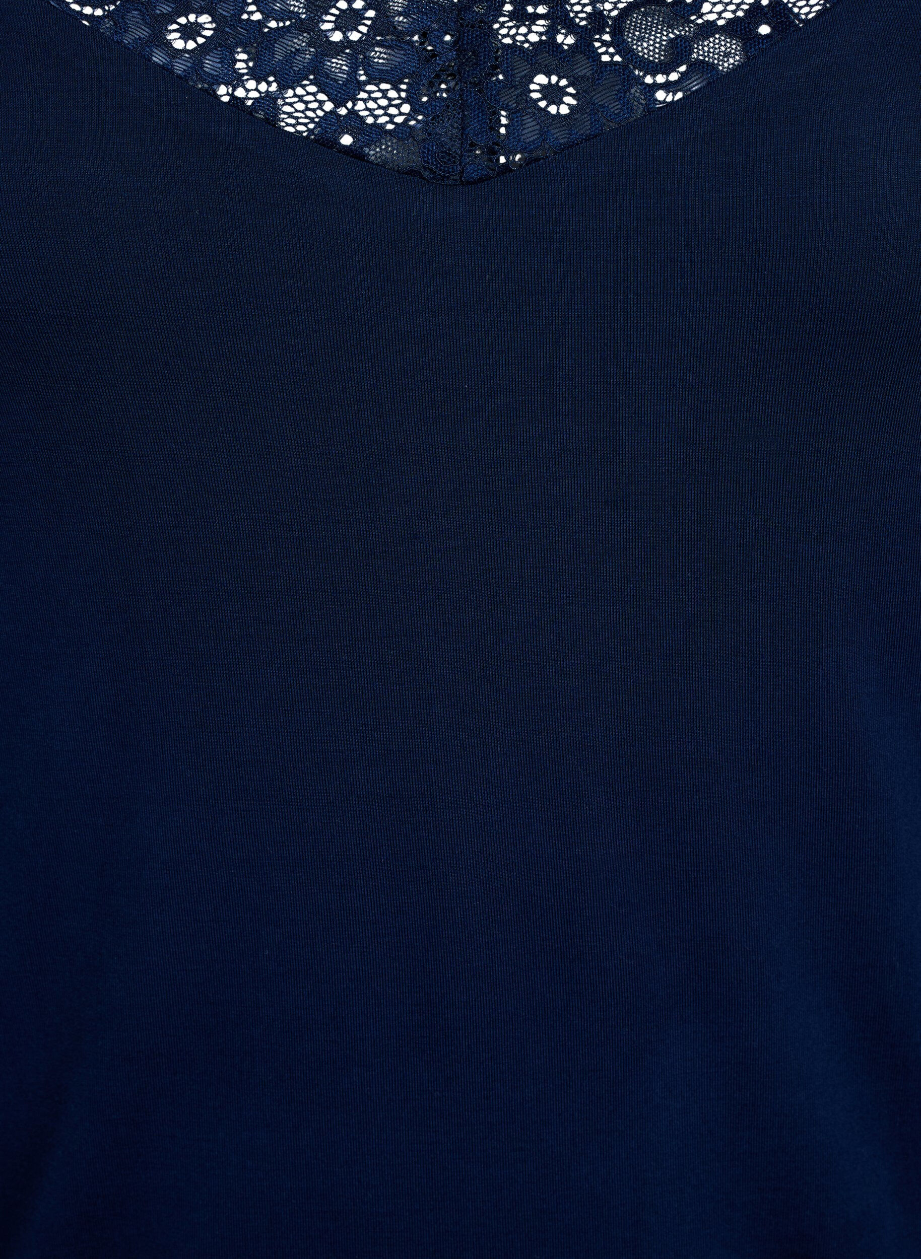 ZizziViscose top met kanten rand, Blauw, Packshot image number 2