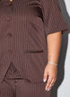 Blouse met krijtstreep, strasssteentjes en knopen, Bruin, Model image number 3