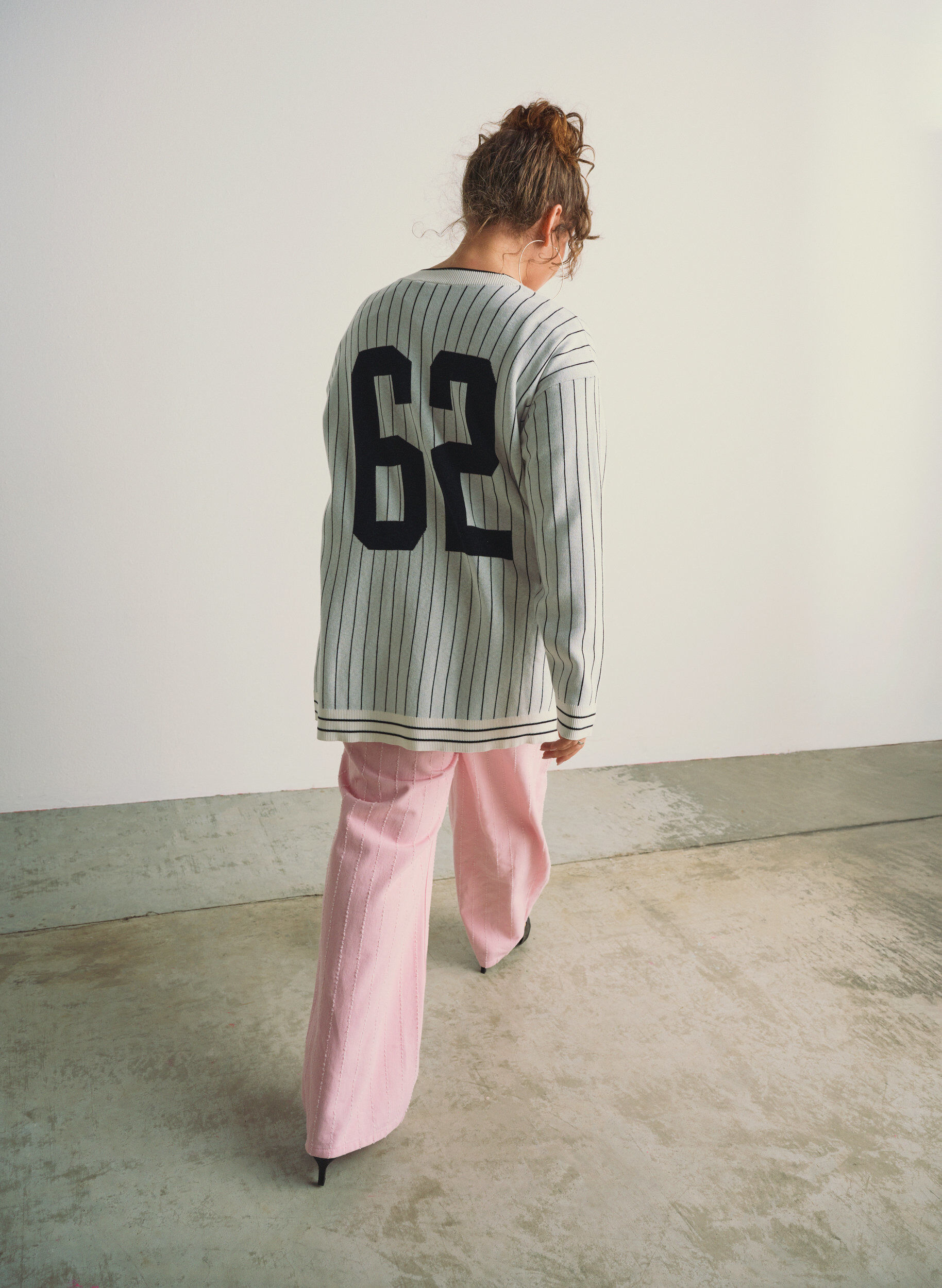 ZizziGebreide vest met strepen en rugmotief, Wit, Image image number 0