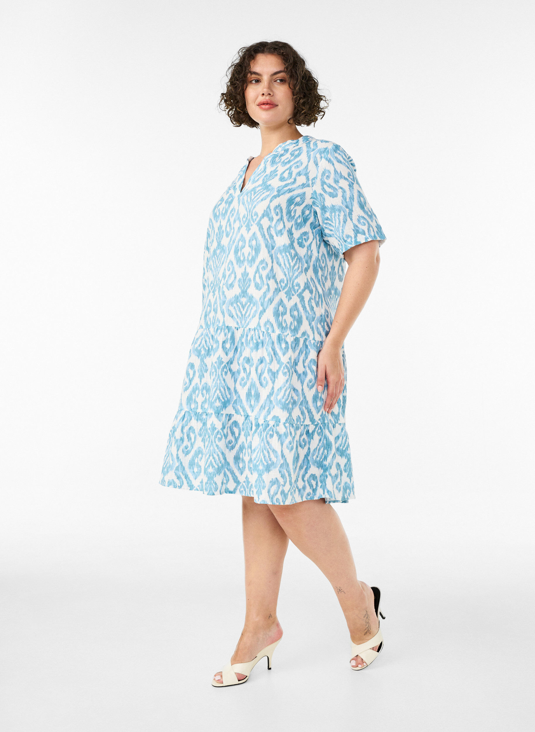 ZizziKorte A-lijn jurk in katoenen mousseline, Vanille, Model image number 1