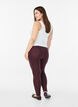 Basislegging van viscose, Donker Bordeaux, Model image number 2