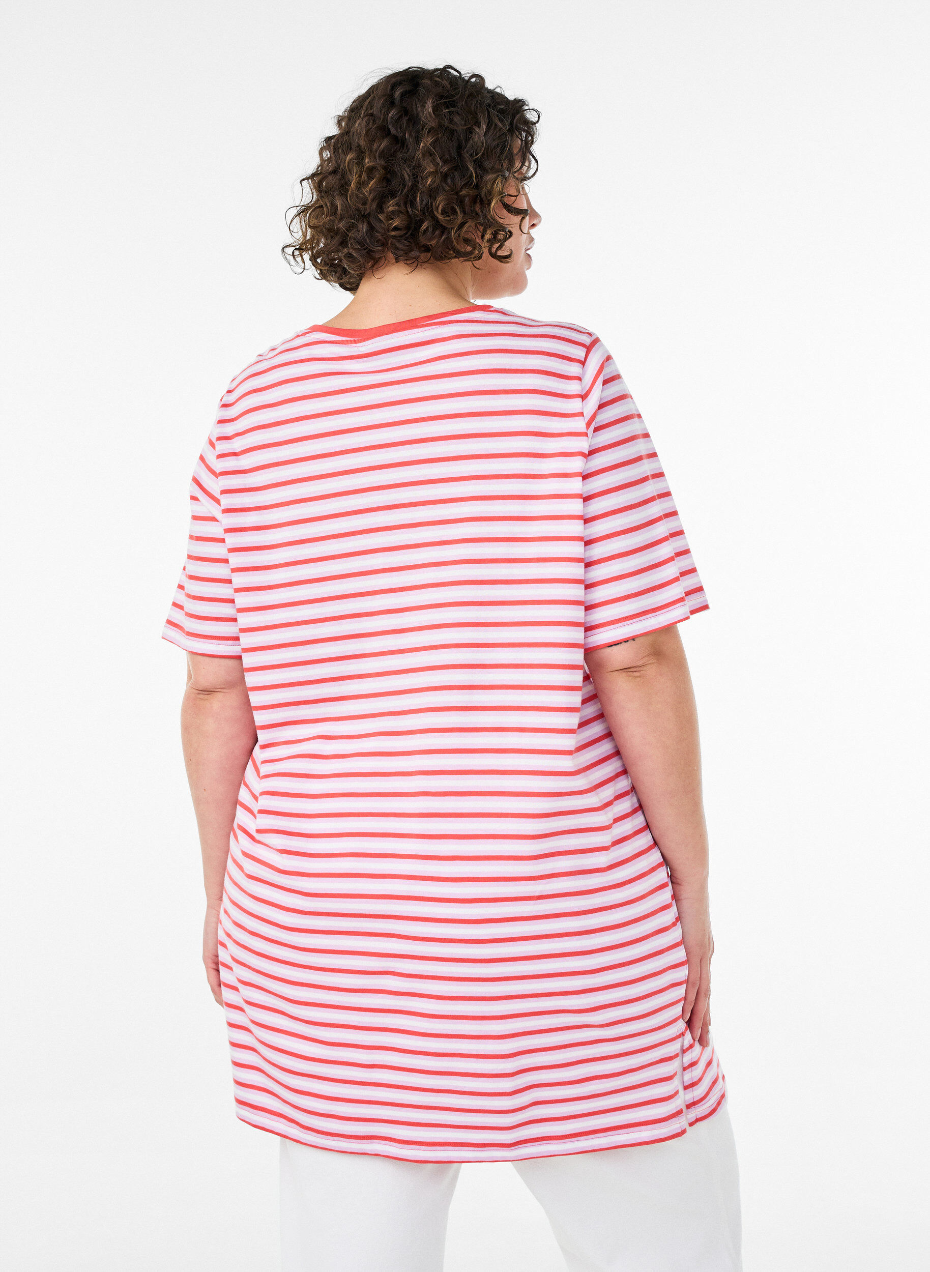 ZizziLang oversized gestreept T-shirt in biologische katoen, Paars, Model image number 2