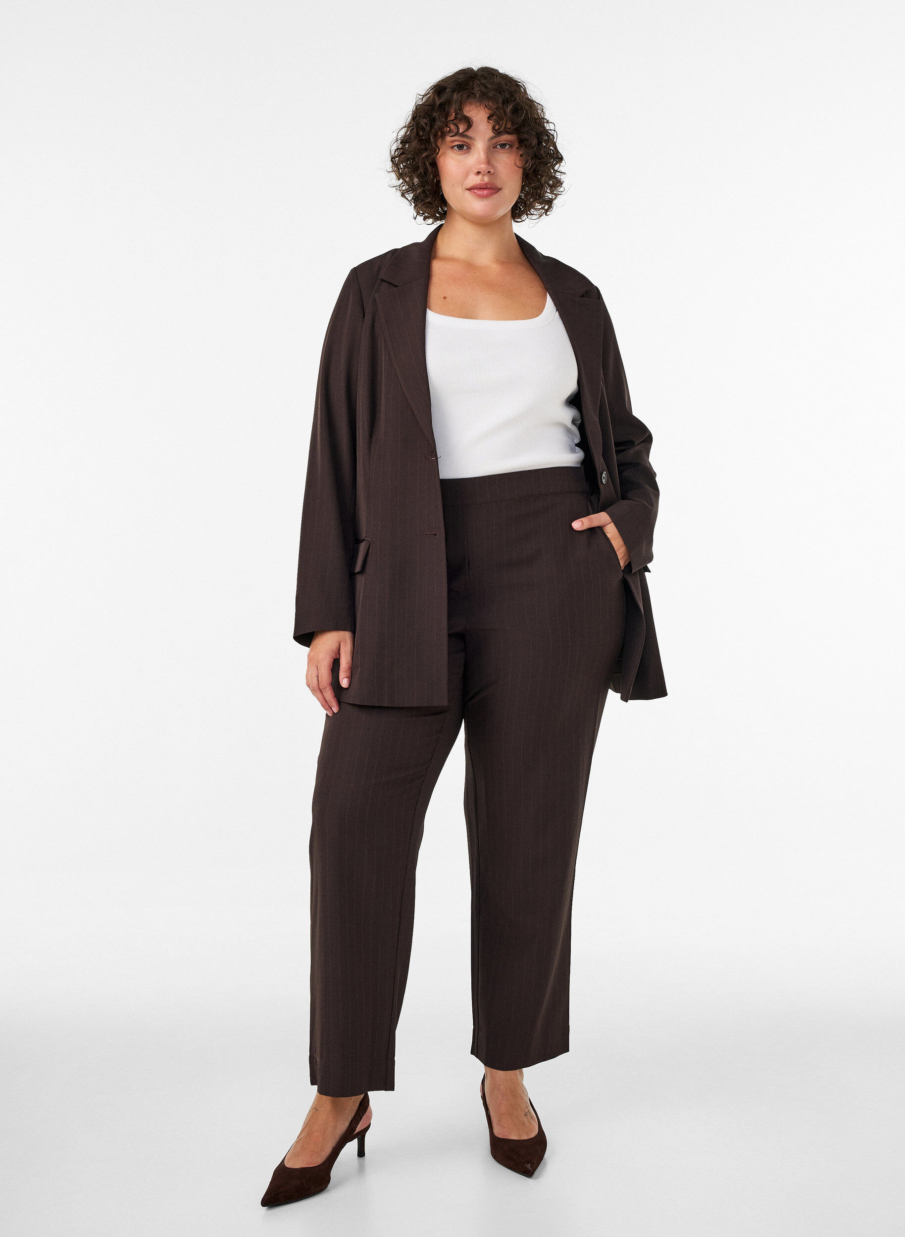 Losse broek met zakken, Bruin, Model