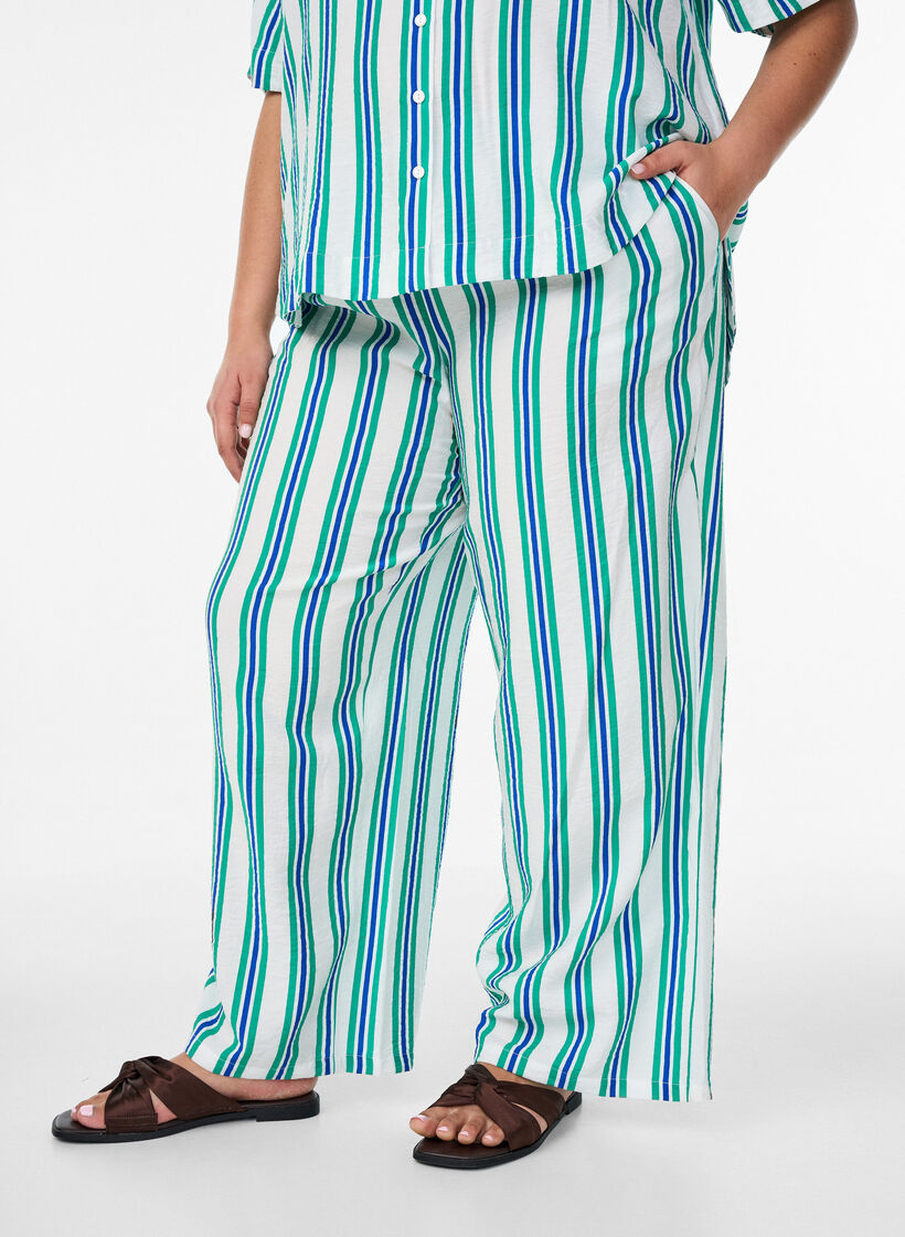Pantalon ray&eacute; &agrave; taille haute et jambes larges, Vanille, Model image number 0
