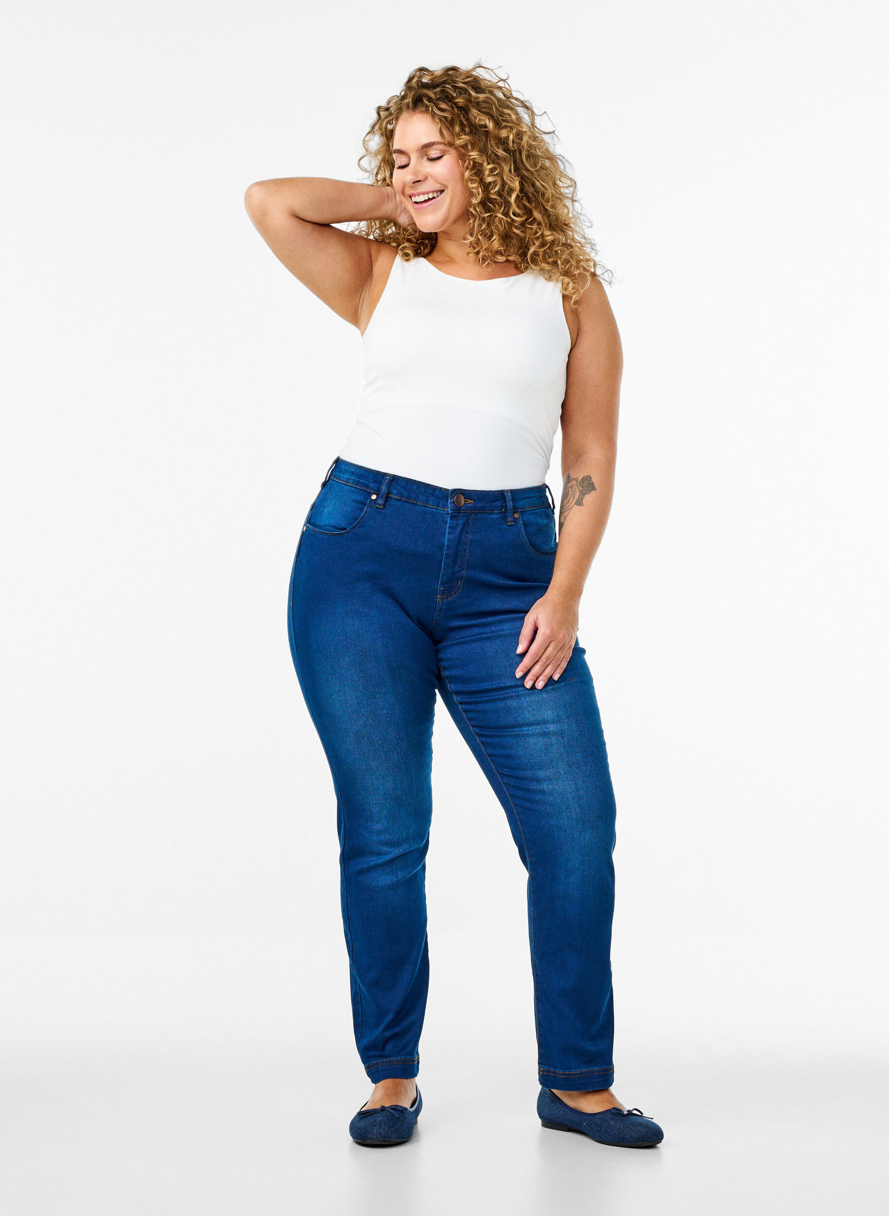 Slim fit Emily jeans met normale taille, Blauw, Model