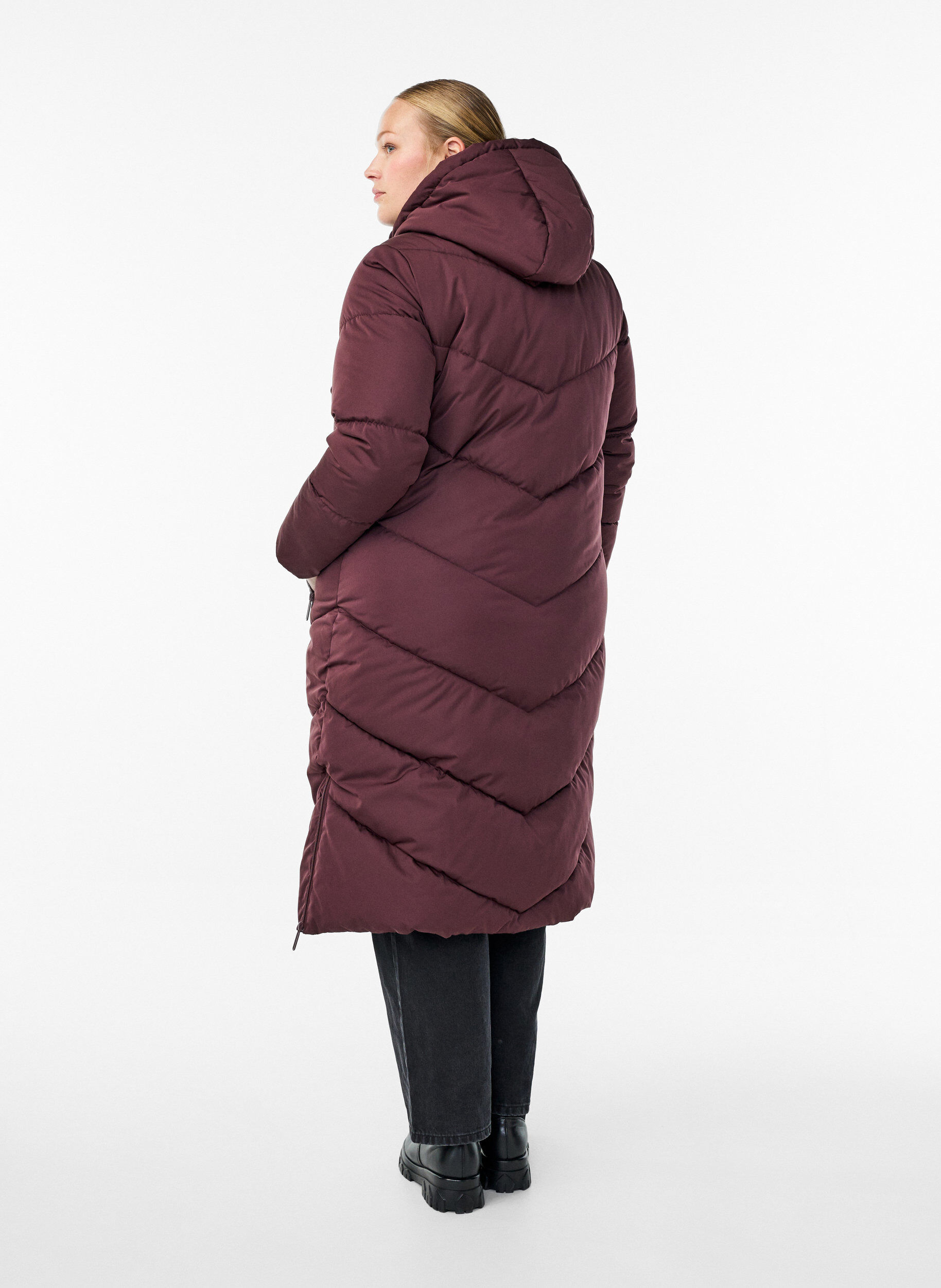 ZizziLange pufferjas met capuchon en zakken, Donker Bordeaux, Model image number 1
