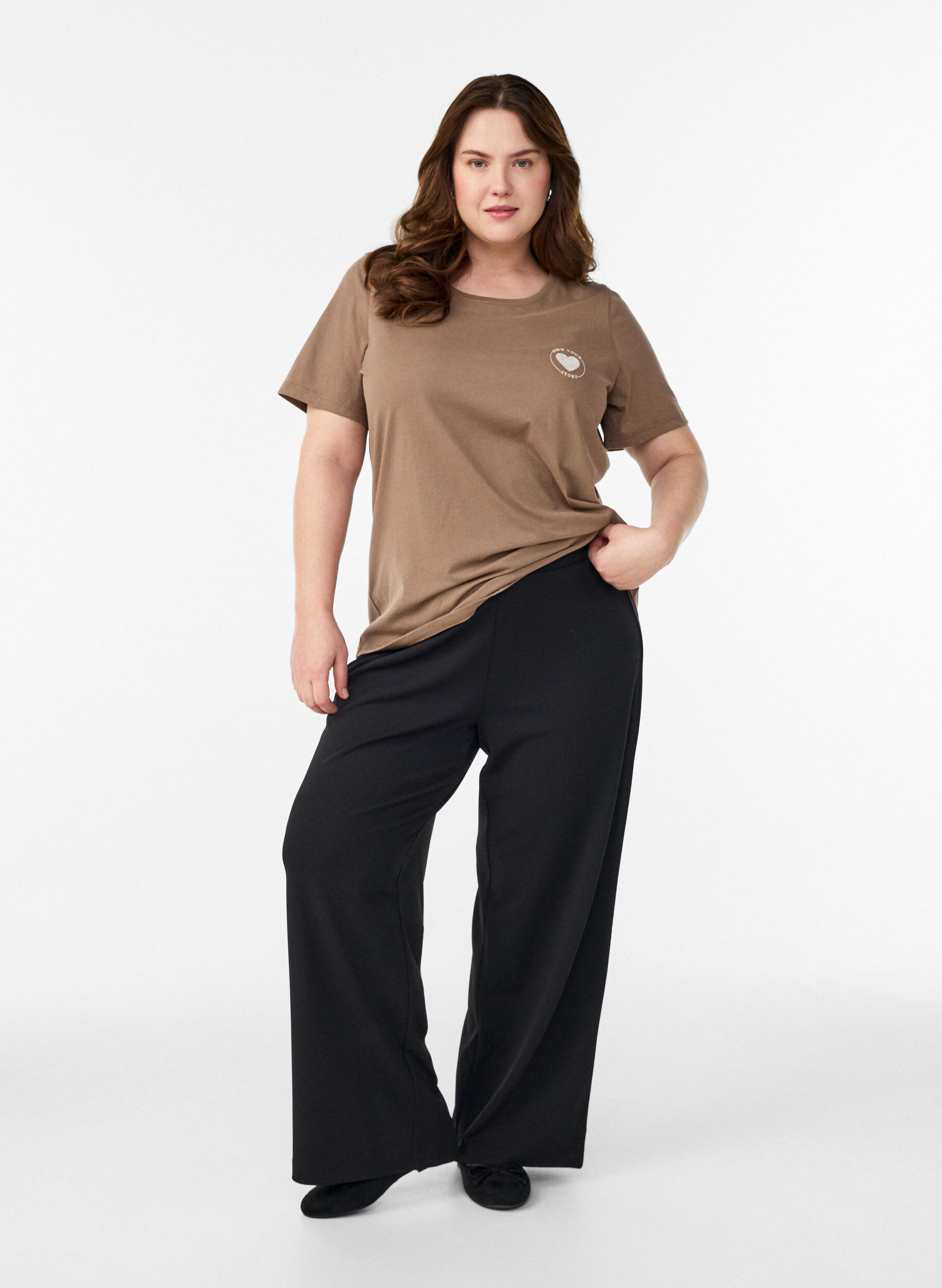 Zizzi T-shirt imprim&eacute;, Marron, Model image number 1