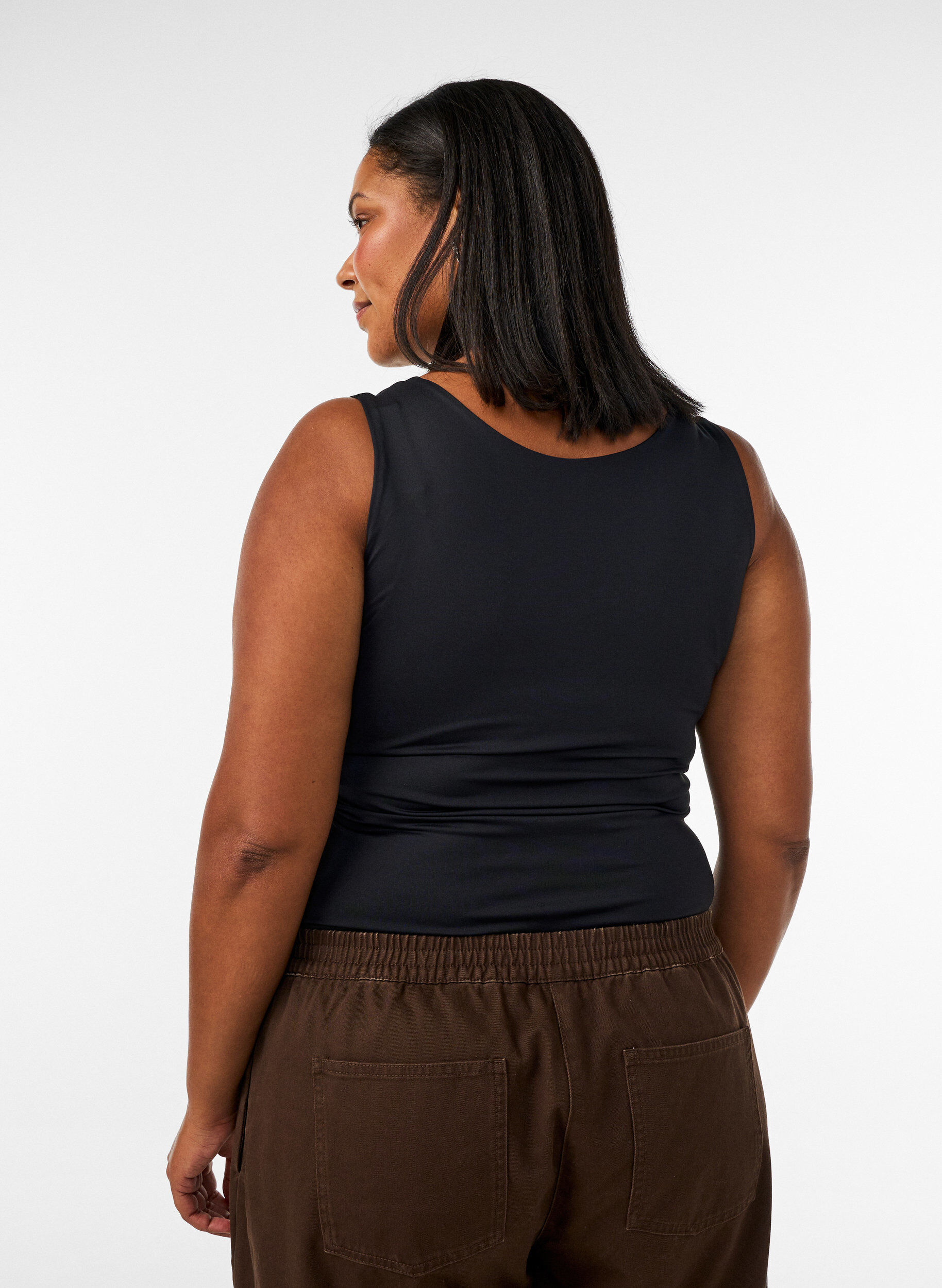 ZizziStrakzittende basic top met omkeerbare functie, Zwart, Model image number 2