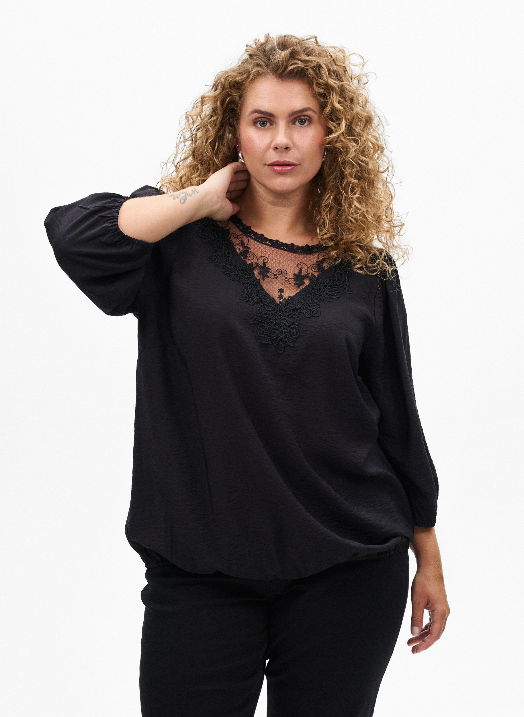 Blouse met 3/4 mouwen en kantdetails, Zwart, Model