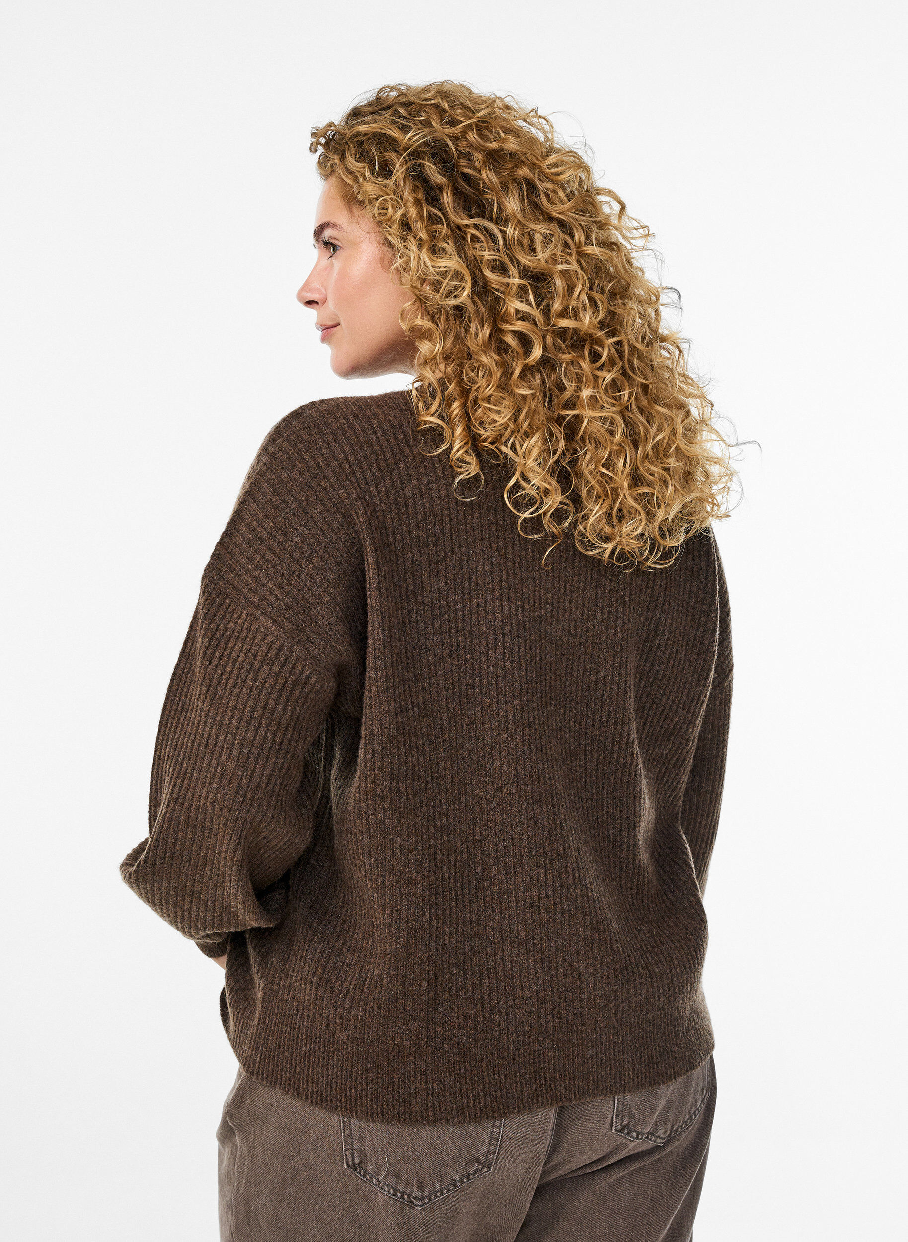 ZizziVest van ribtricot met knopen, Bruin, Model image number 2