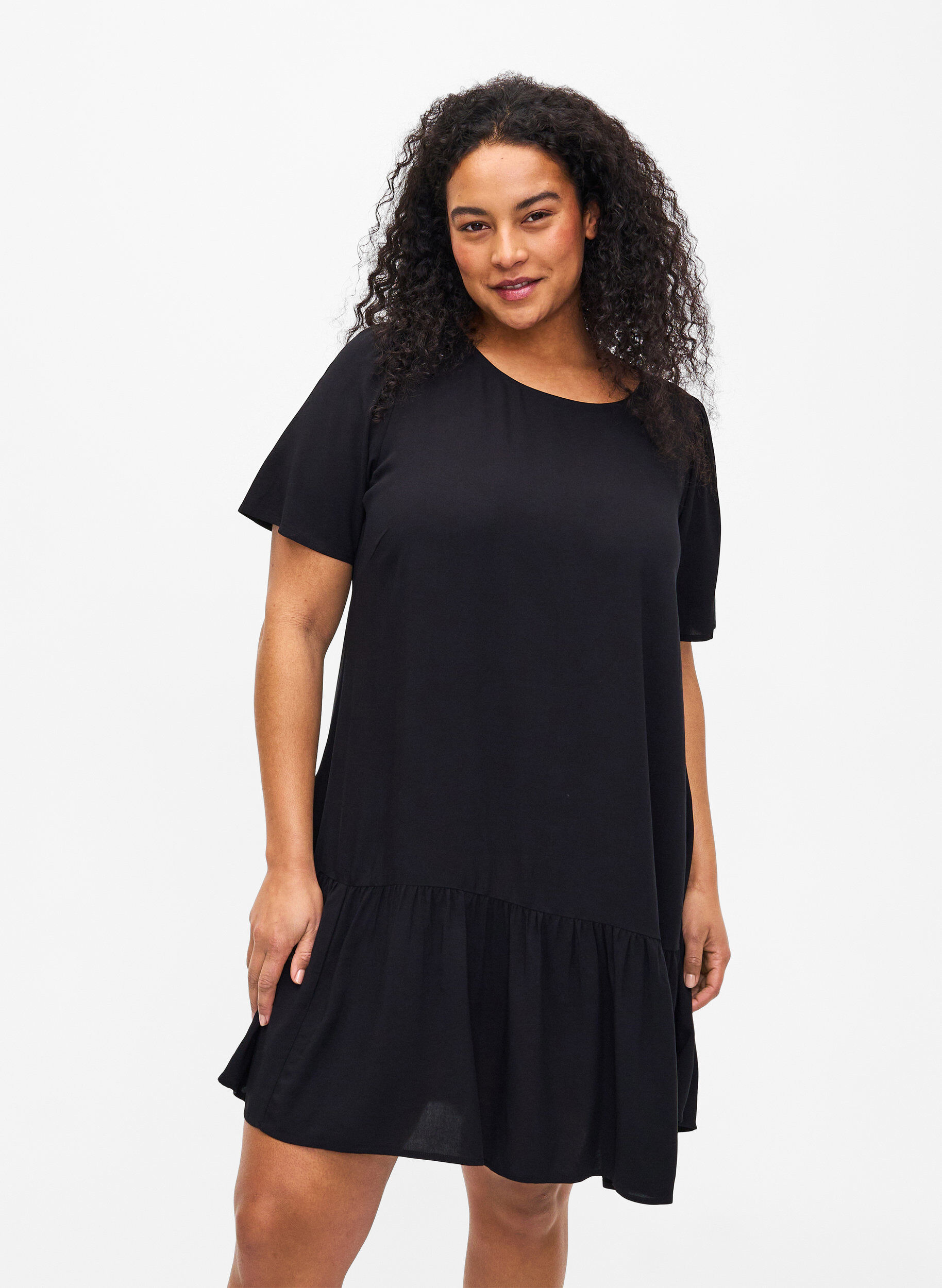 ZizziJurk van viscose met coupenaad, Zwart, Model image number 0