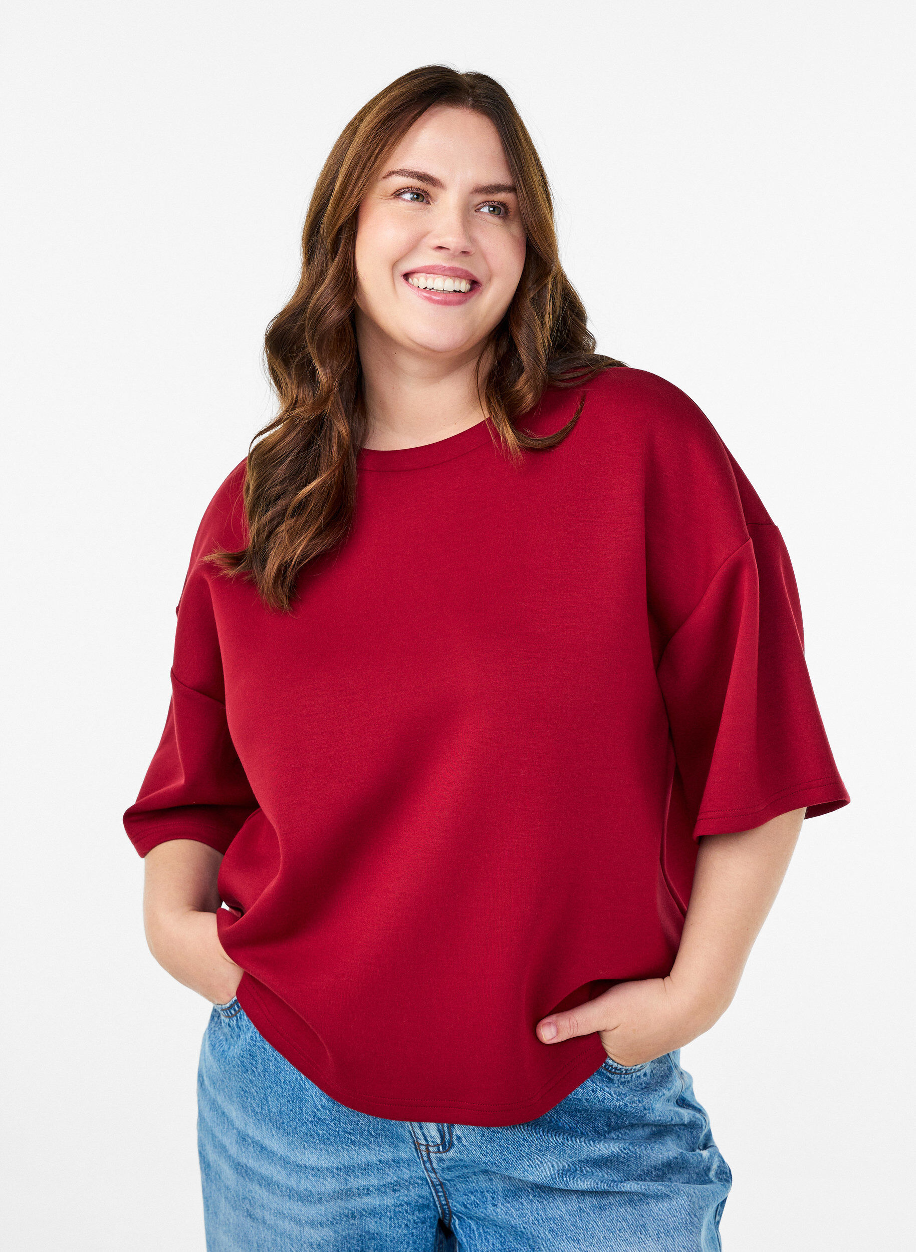 Korte loose-fit T-shirt in modalblend, Rood, Model