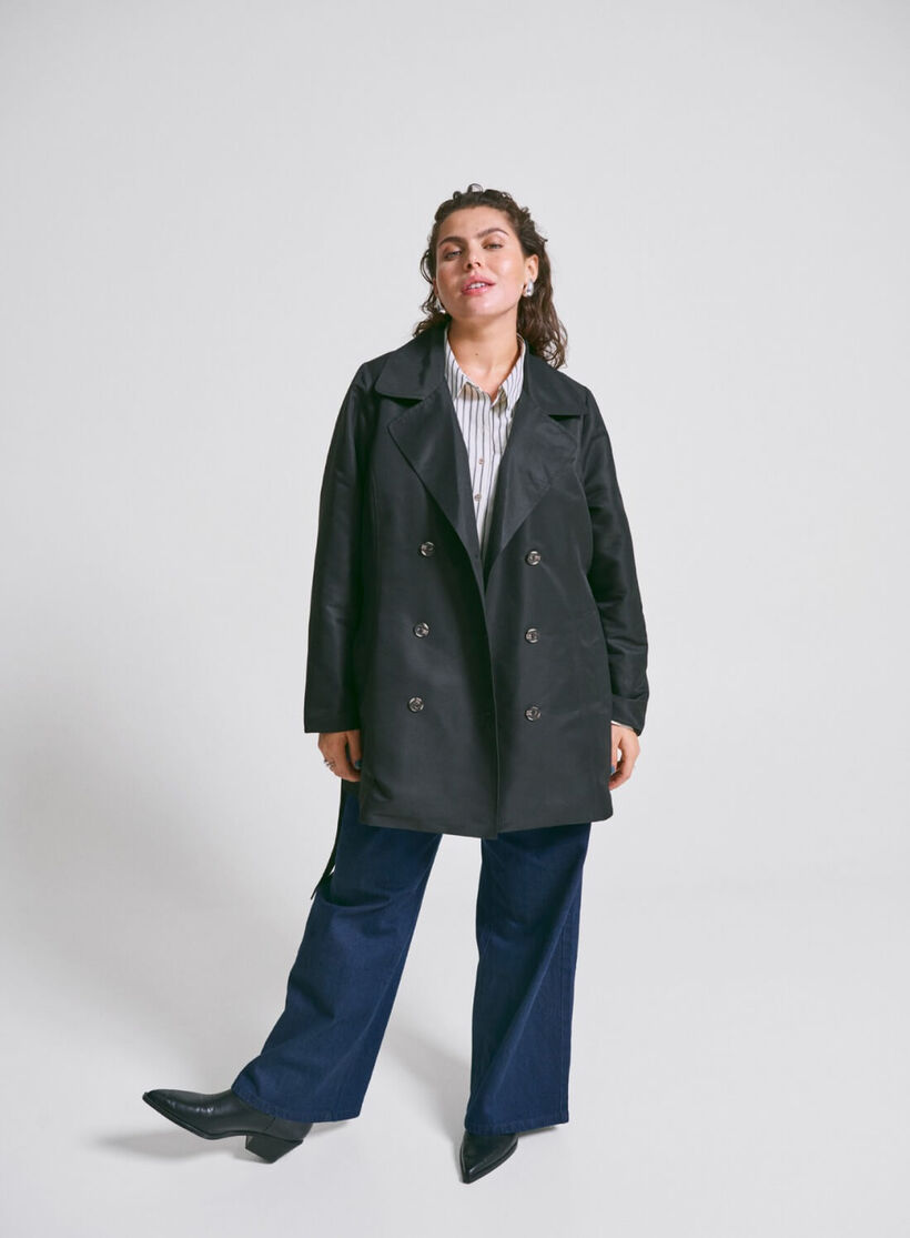 Zwarte trenchcoat, , Model