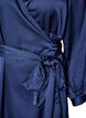 Korte satijnen jurk met wikkeldesign, Blauw, Packshot image number 2