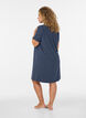 Katoenen nachtjapon met knoopsluiting, Blauw, Model image number 2