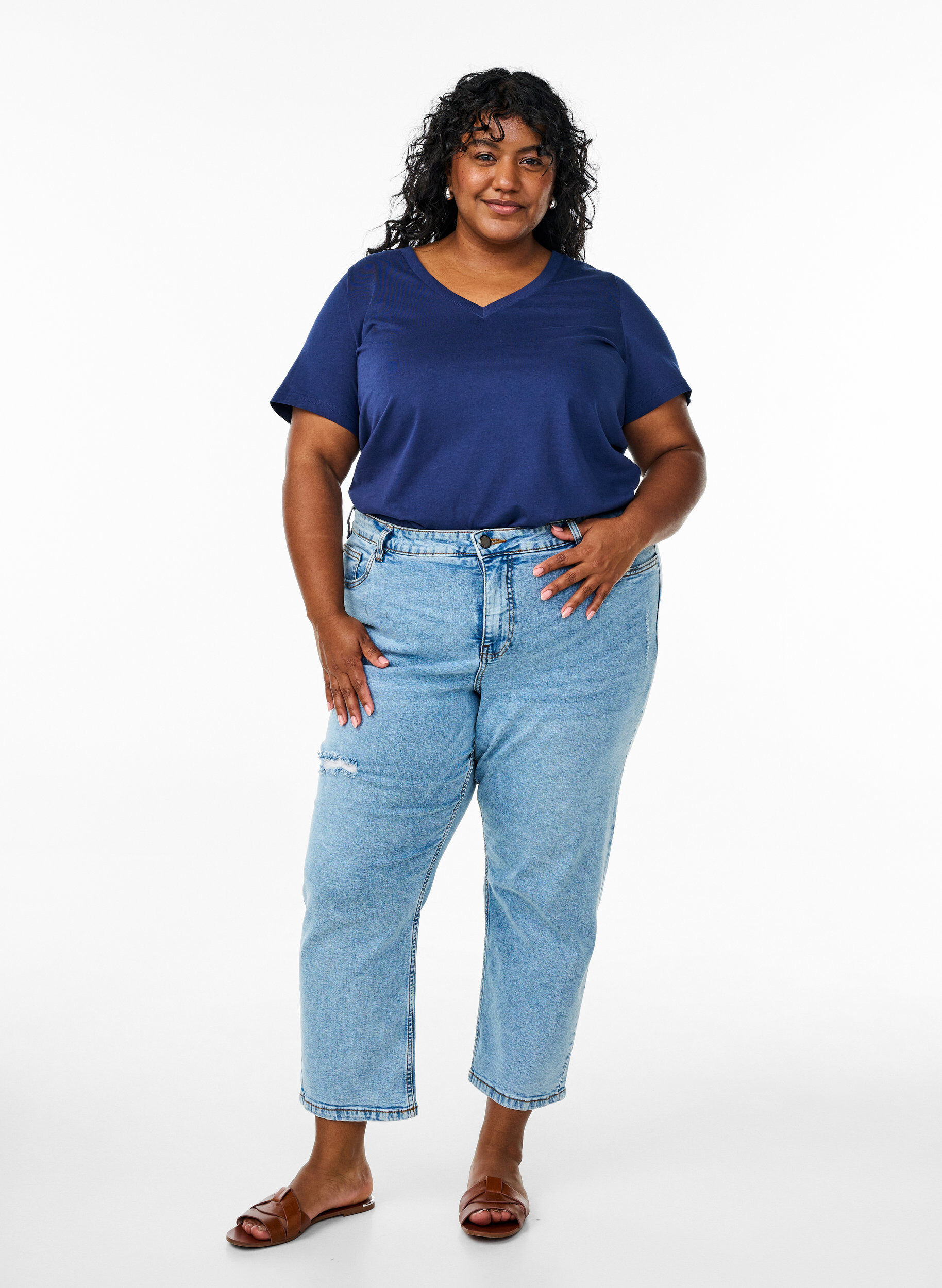 ZizziBasis T-shirt van katoen met een V-hals, Blauw, Model image number 1