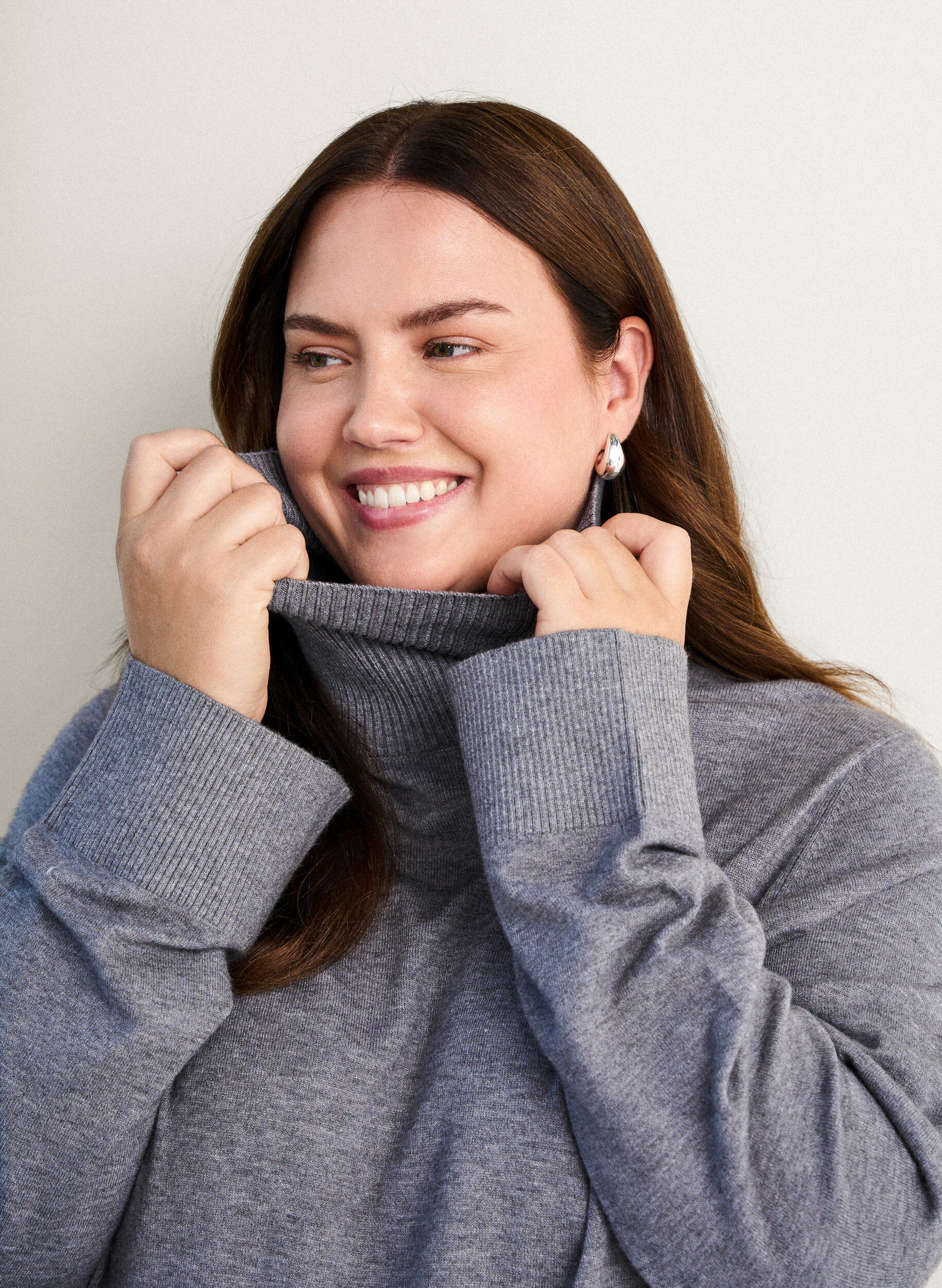 ZizziGebreide blouse met col en knoopjes aan de zijkant, Grijs, Image image number 0