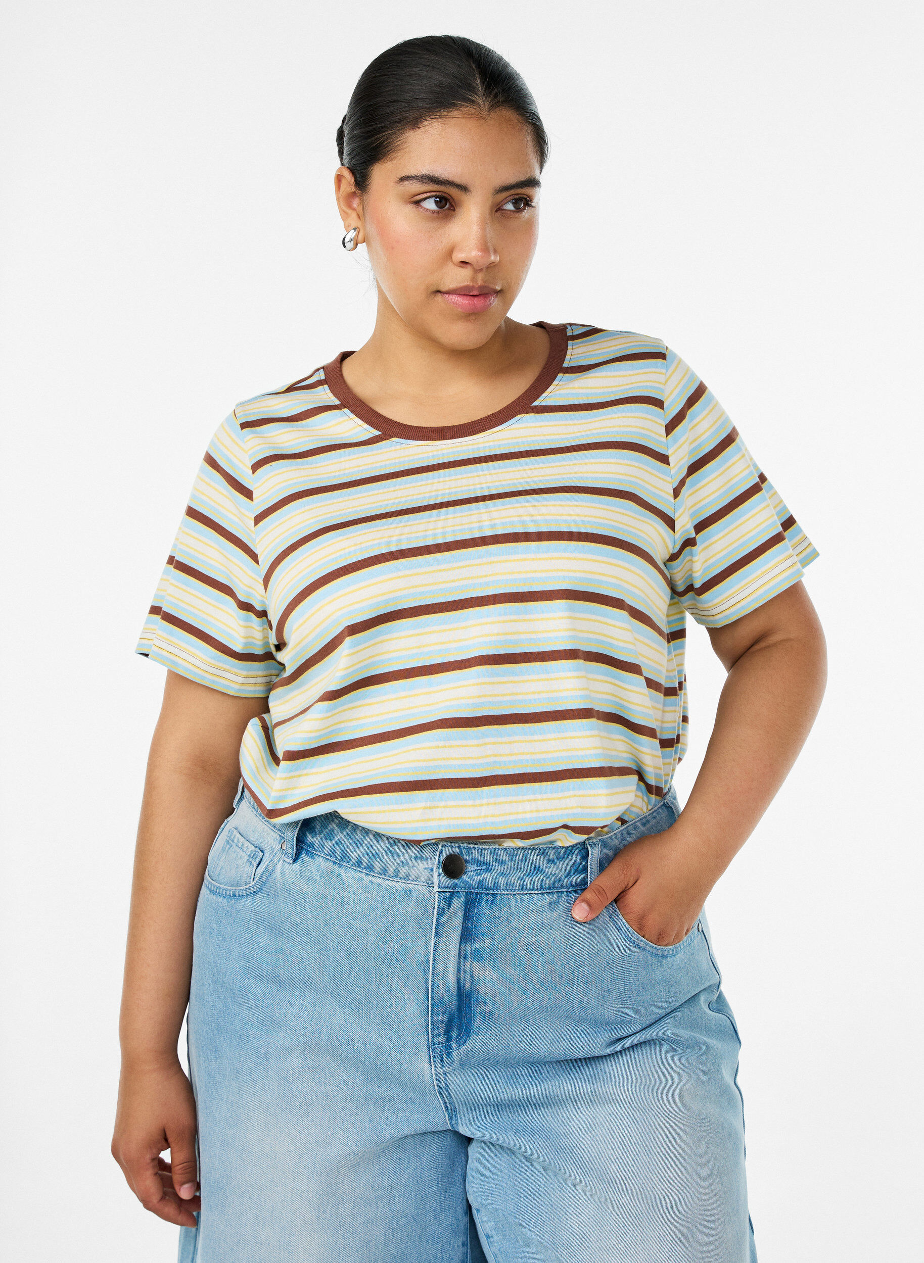 Gestreept T-shirt van biologisch katoen, Bruin, Model