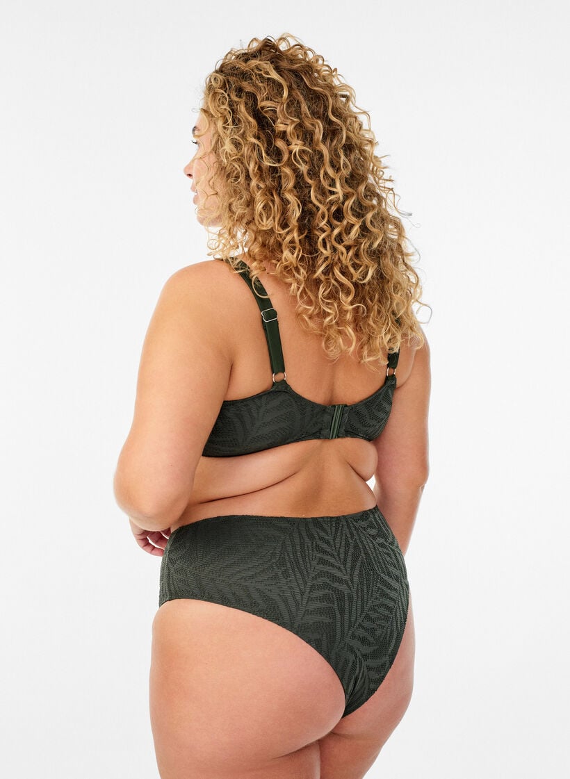 Braziliaanse bikinislip in gestructureerd mesh, Groen, Model