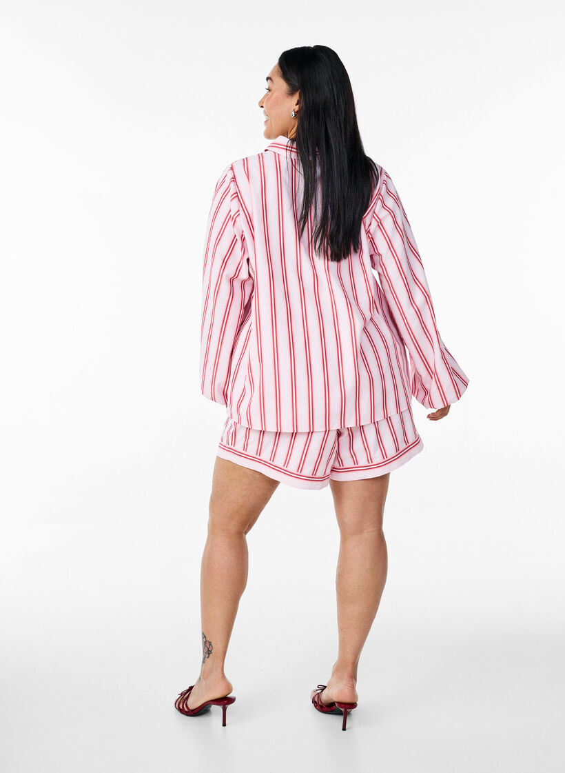 Losse shorts met strepen en zakken, Pink Stripe, Model