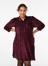 Korte jurk met velours patroon, Rood Korte jurk met velours patroon, Rood, Model
