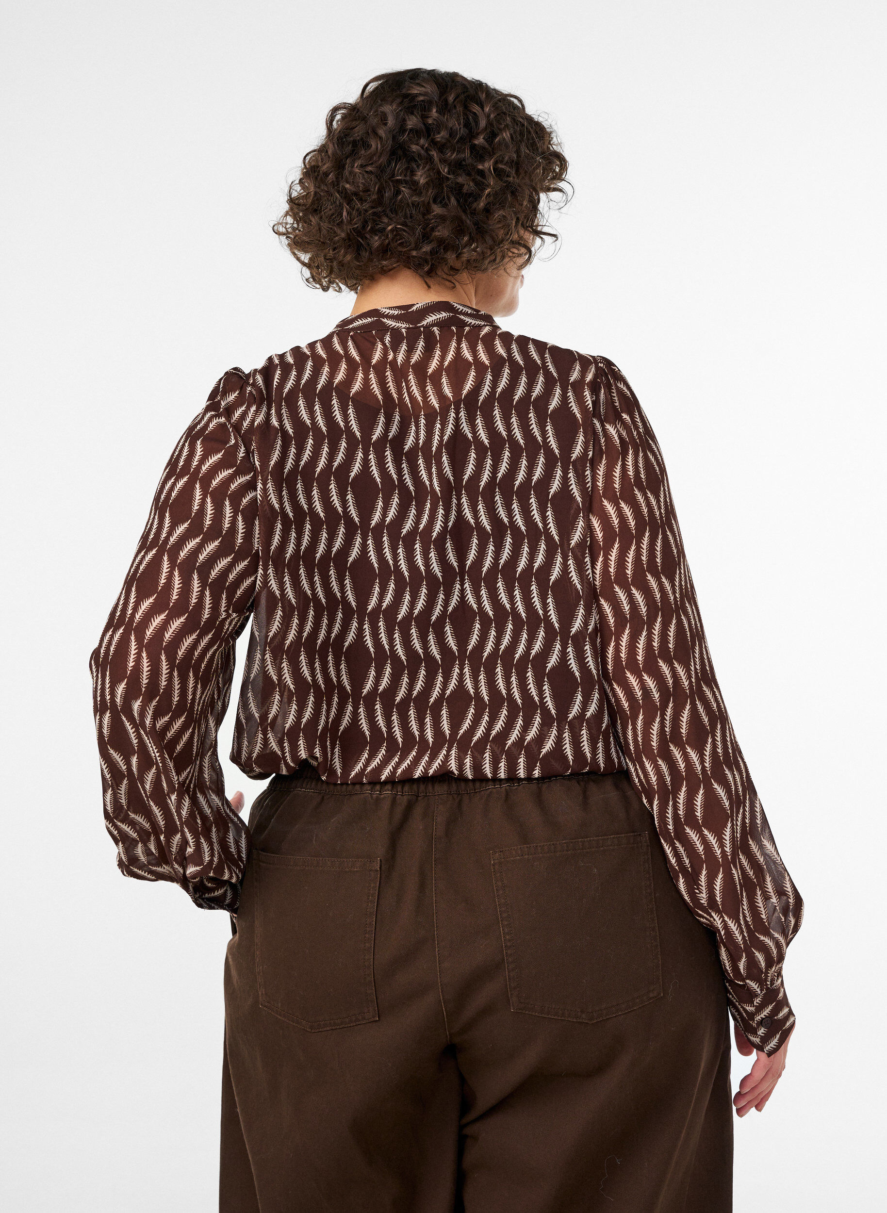 ZizziBlouse met all-overprint en korte knoopsluiting, Bruin, Model image number 2
