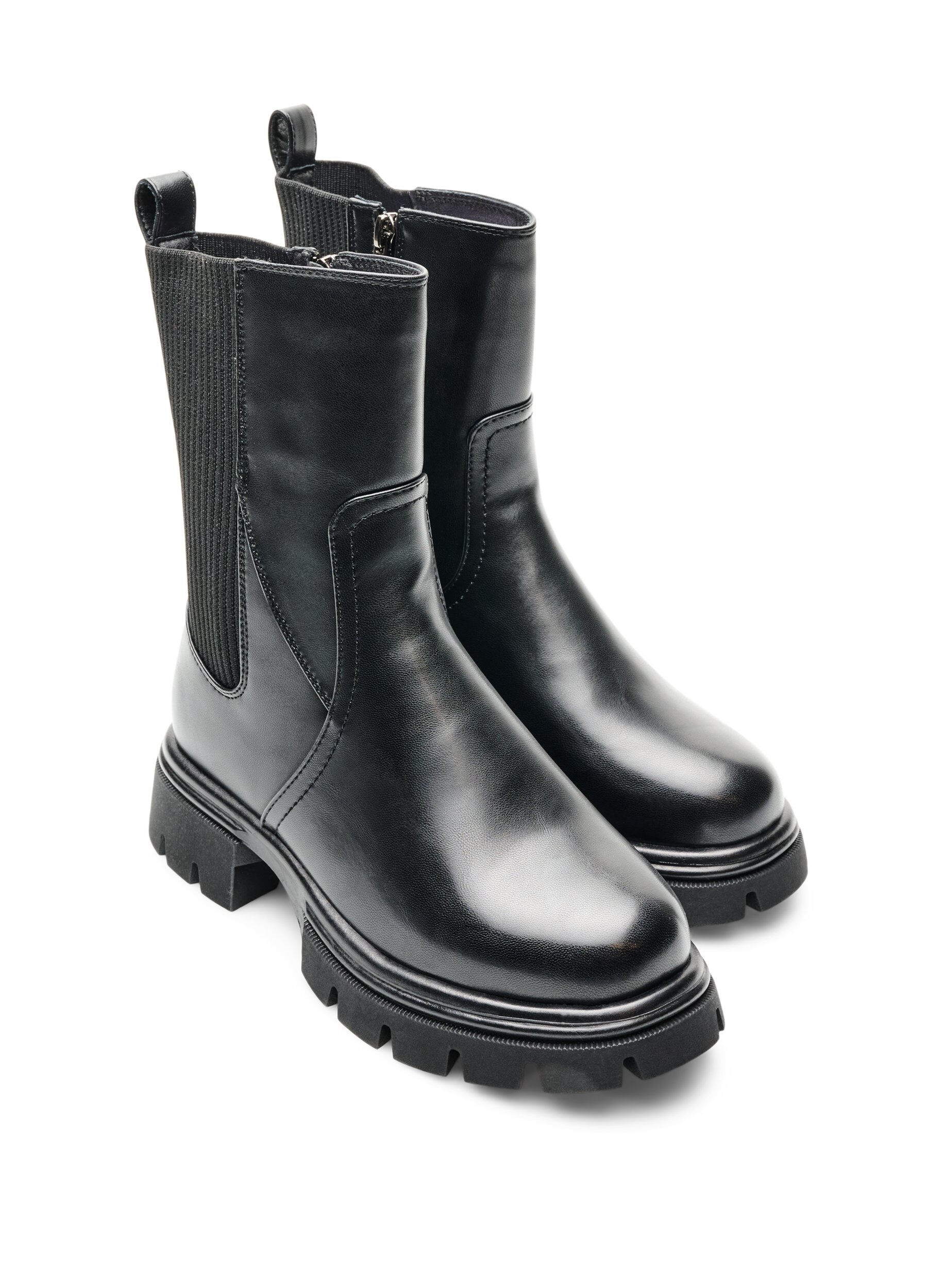 ZizziChelsea boot met een chunky zool en geribde panelen, Zwart, Packshot image number 1