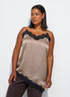 Top &agrave; fines bretelles avec dentelle et ourlet asym&eacute;trique, Beige, Model image number 0