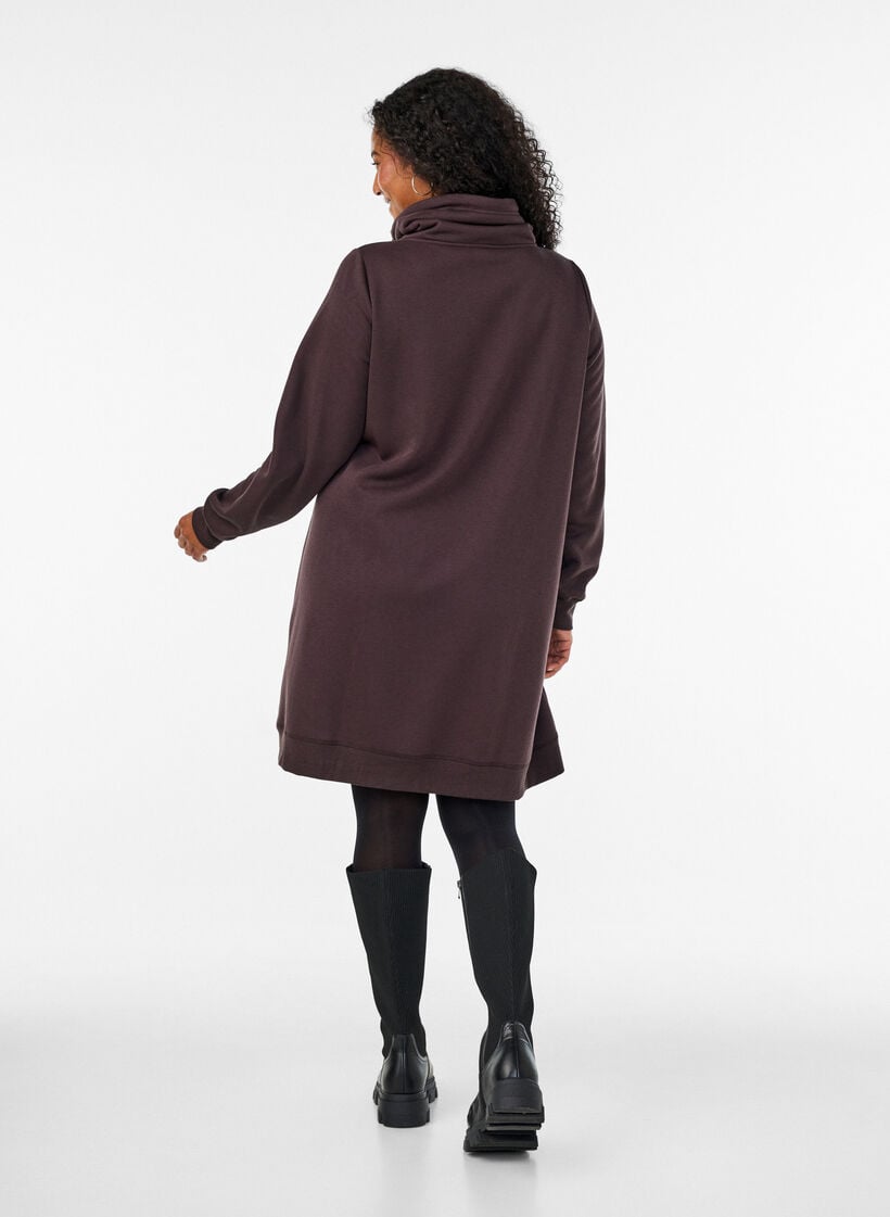 Kort sweatshirt jurk met hoge kraag en zakken, Bruin, Model image number 2