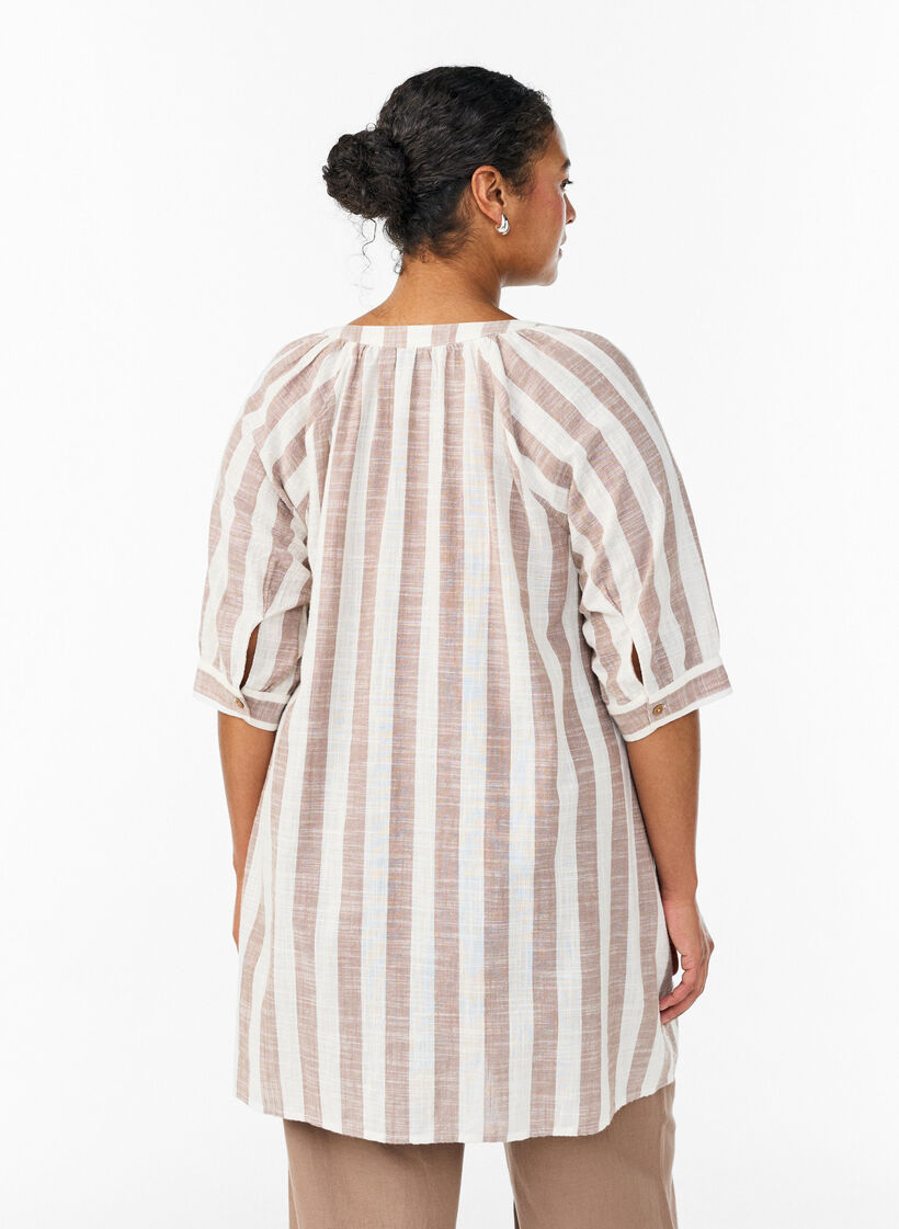 Tunique en coton avec un col en V, Beige, Model image number 2